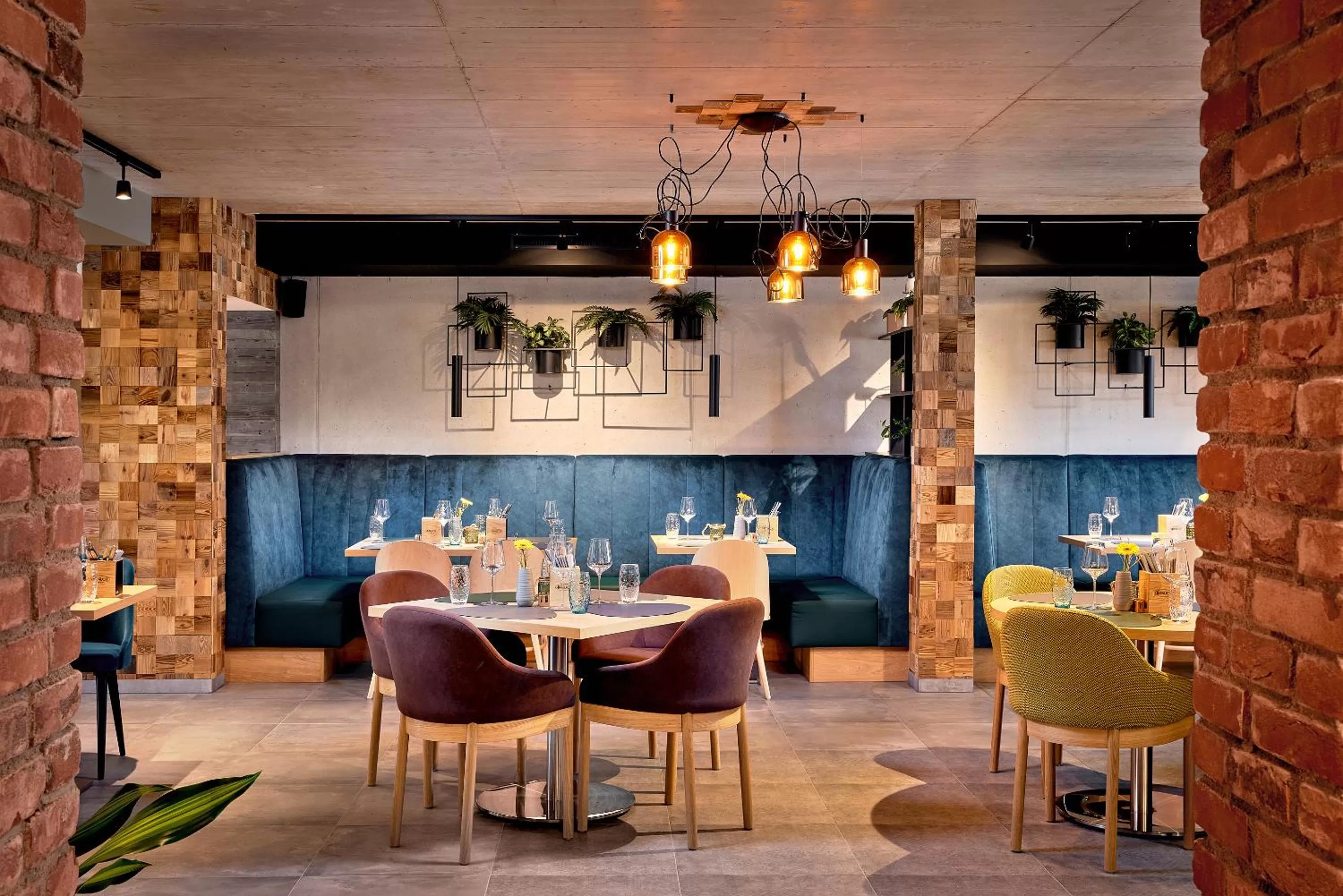 Restaurant/places to eat in ever grün KAPRUN