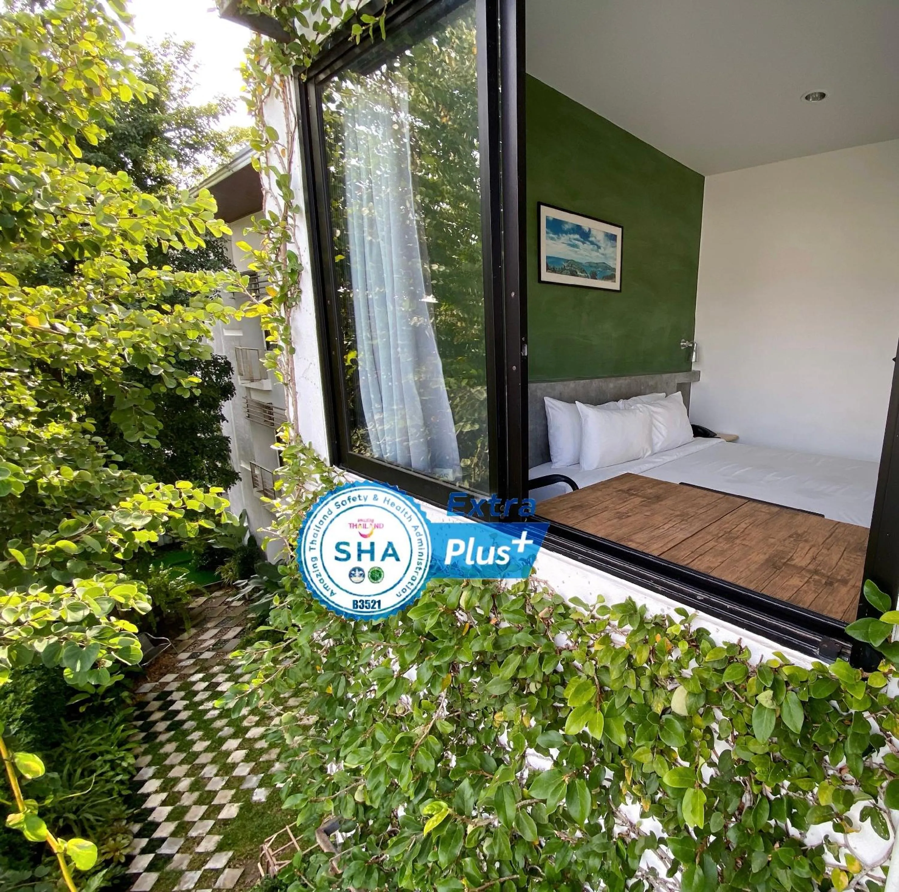 Property building, Bed in Ideo Phuket Hotel - Naiyang Beach