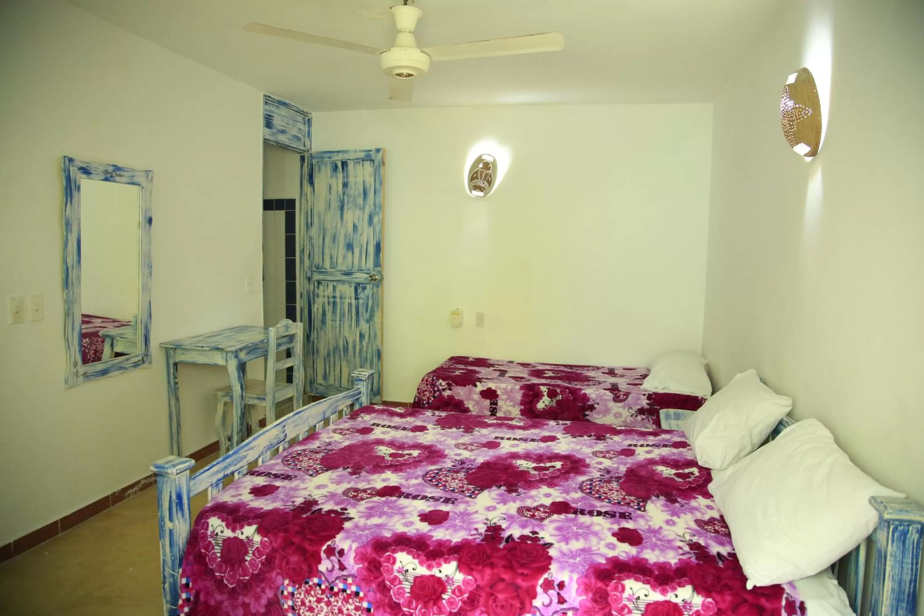 Bed in Casa Brisa Mar Hotel