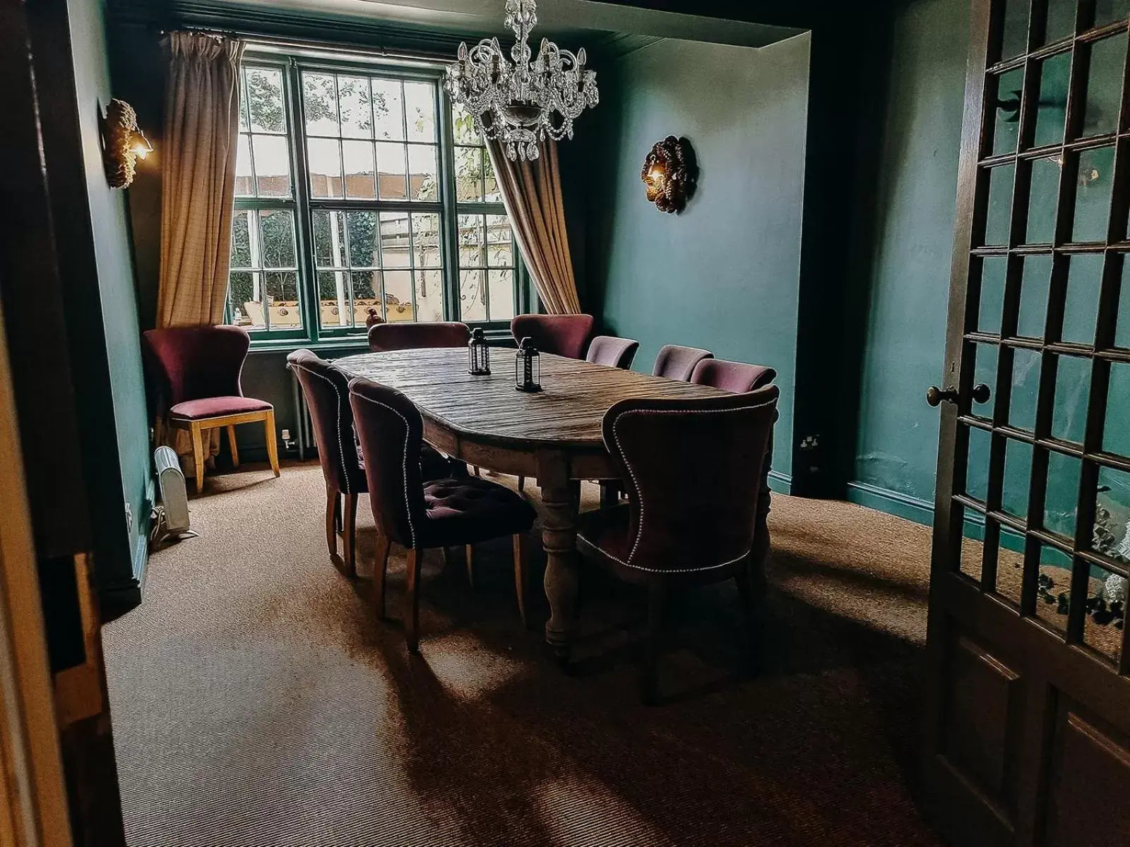 Seating area, Dining Area in Verzon House