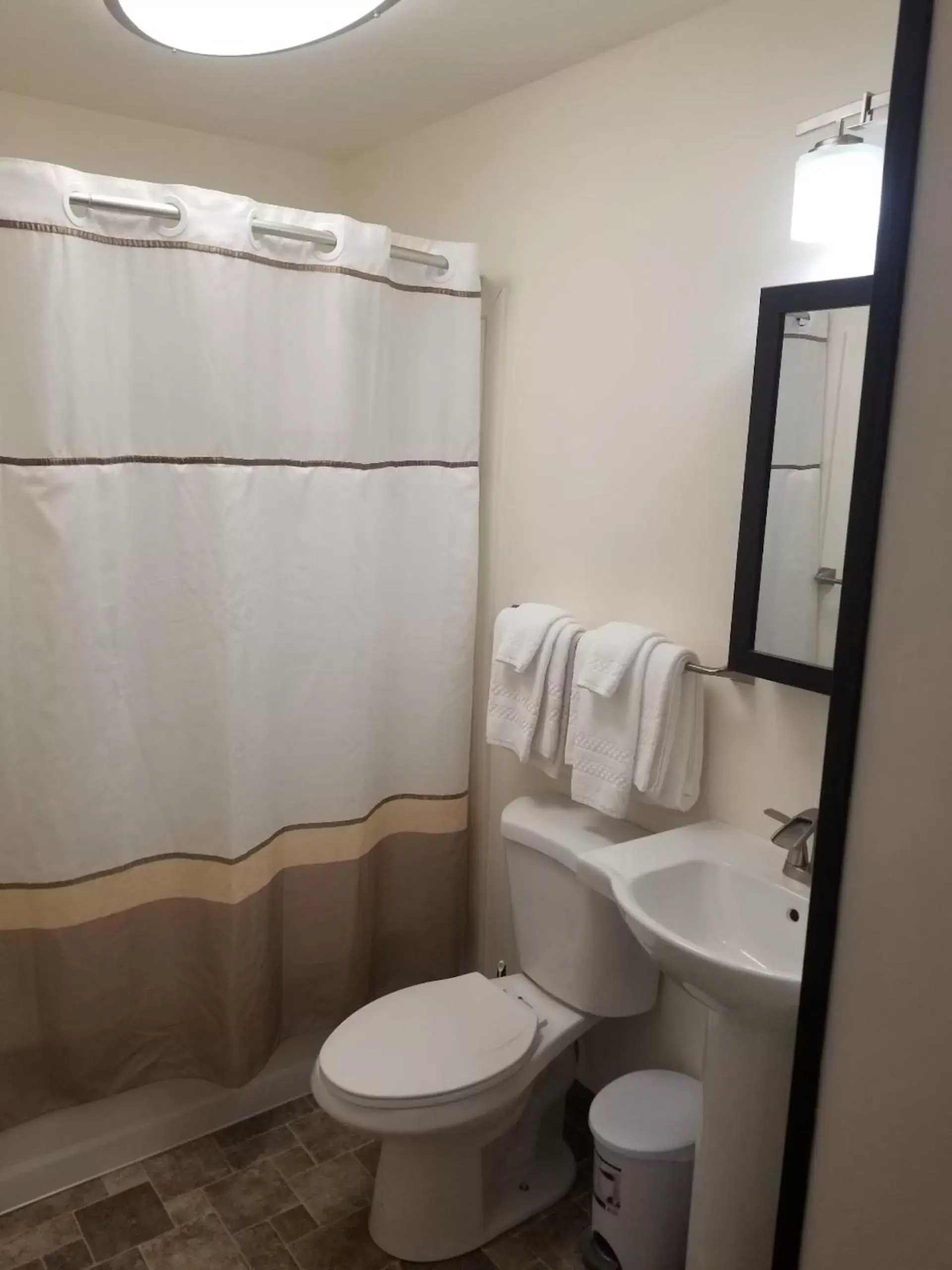 Bathroom in Hotel Seward