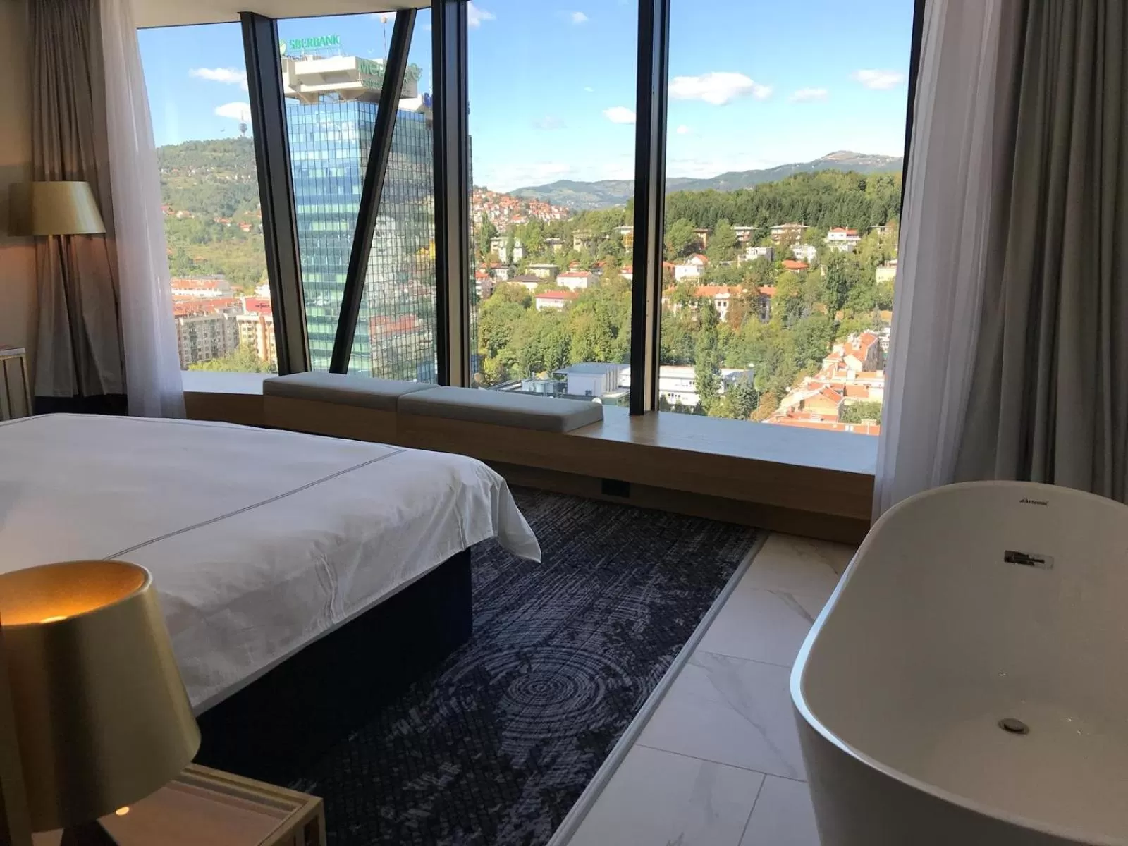 Bedroom, Bed in Swissotel Sarajevo
