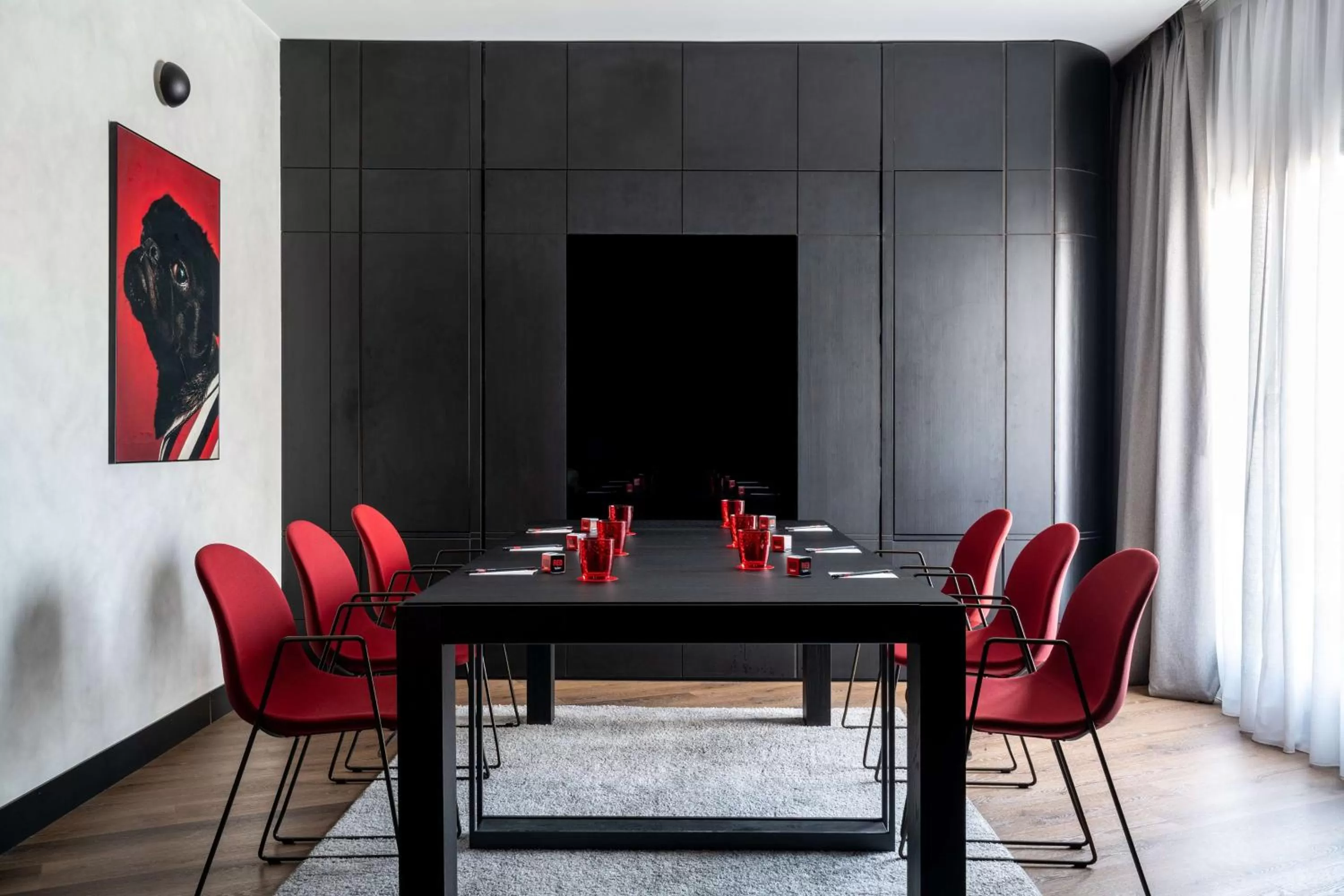 Meeting/conference room in Radisson RED Madrid