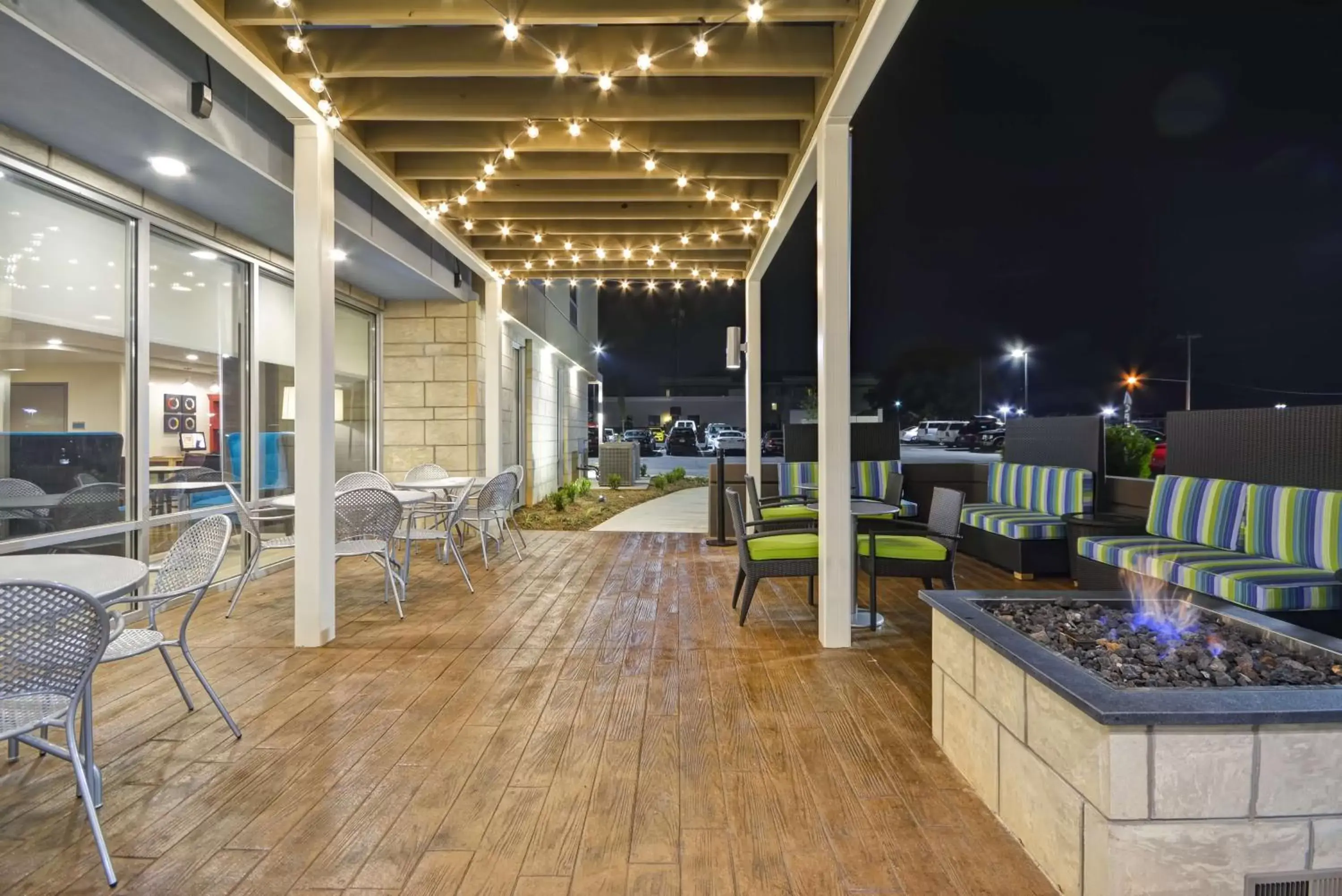 Patio, Restaurant/Places to Eat in Home2 Suites By Hilton Rock Hill