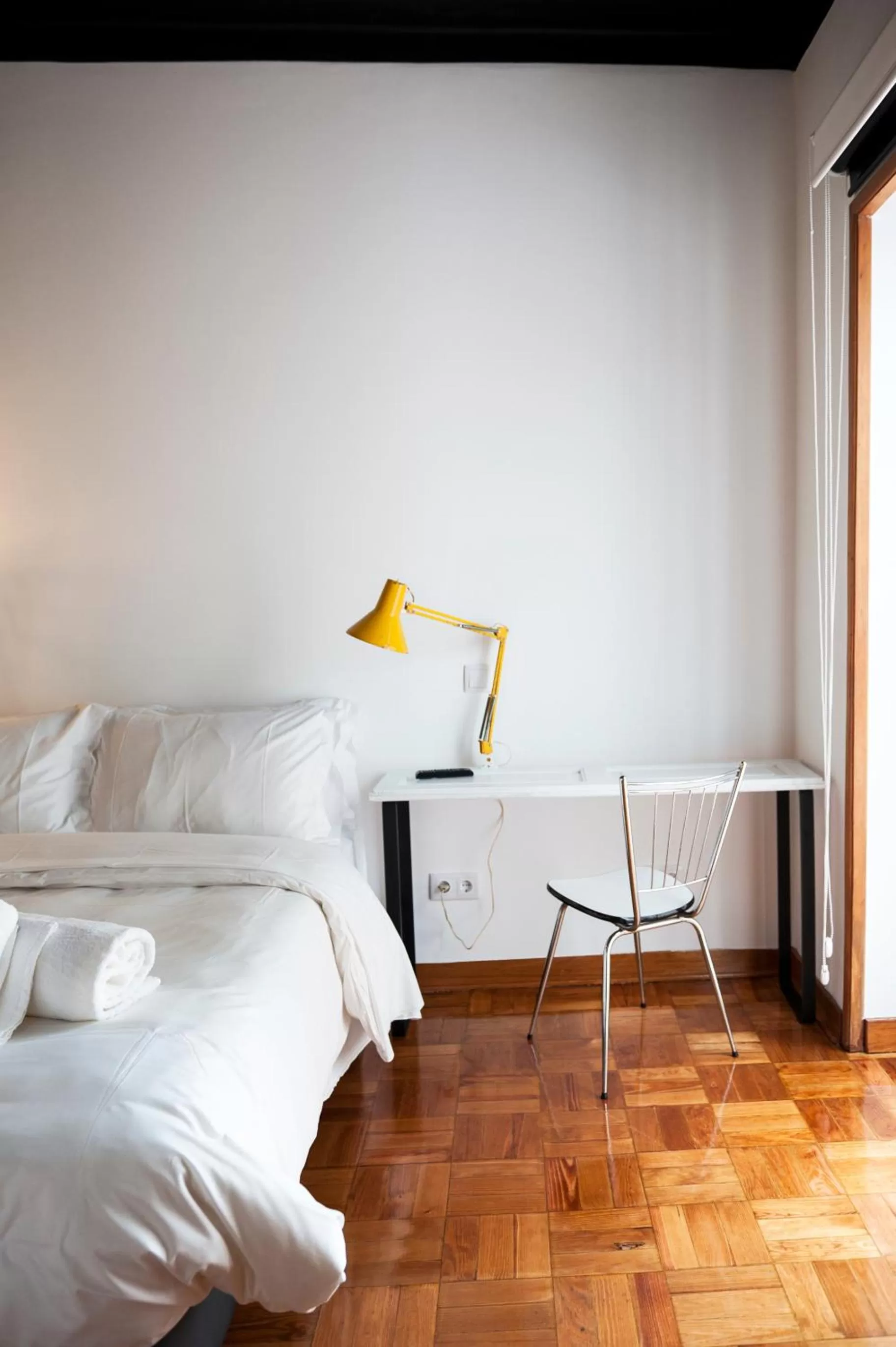 Bed in Lemon Tree Stay