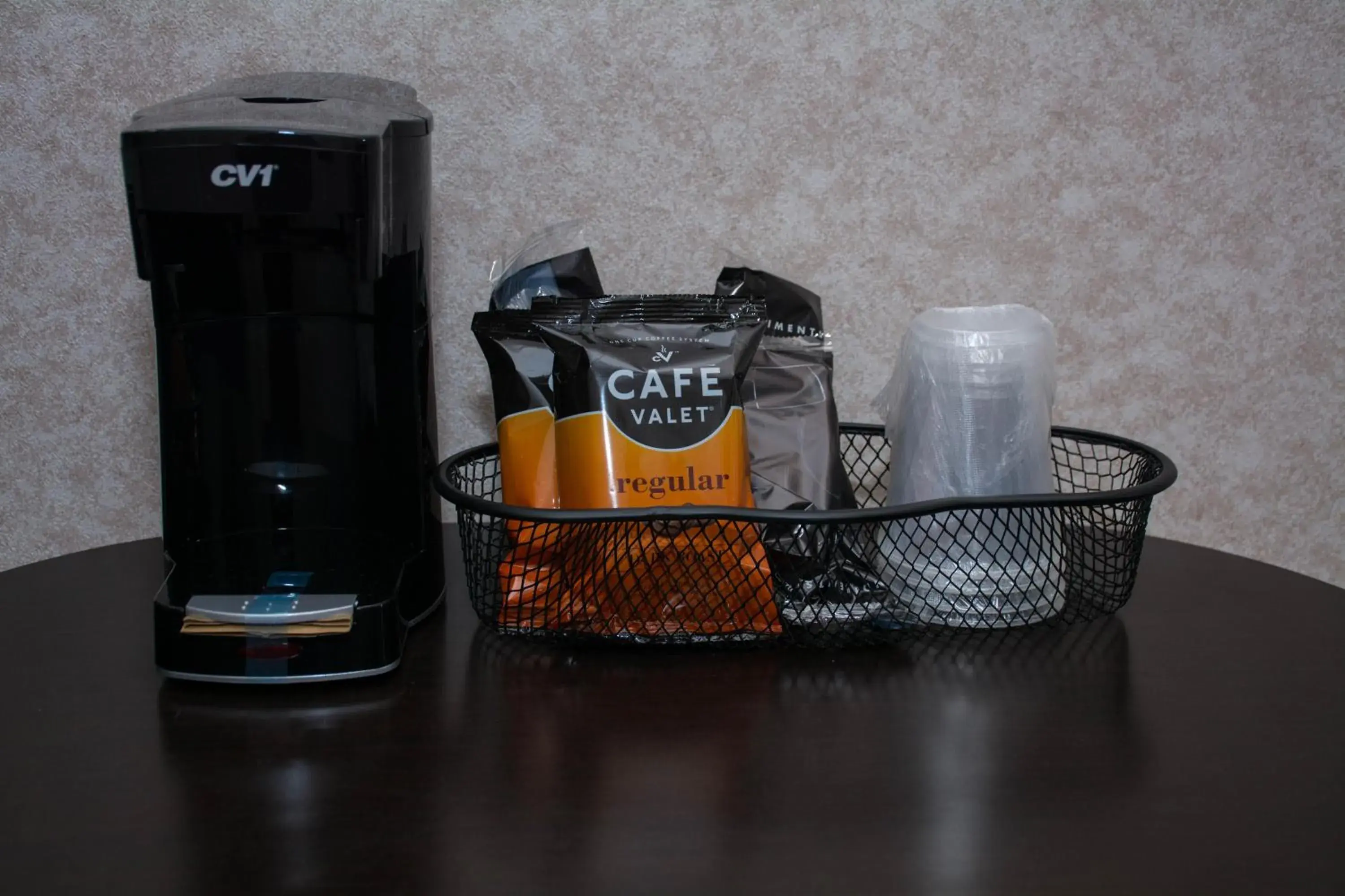 Coffee/tea facilities in Atlantic Inn and Suites - Wall Township