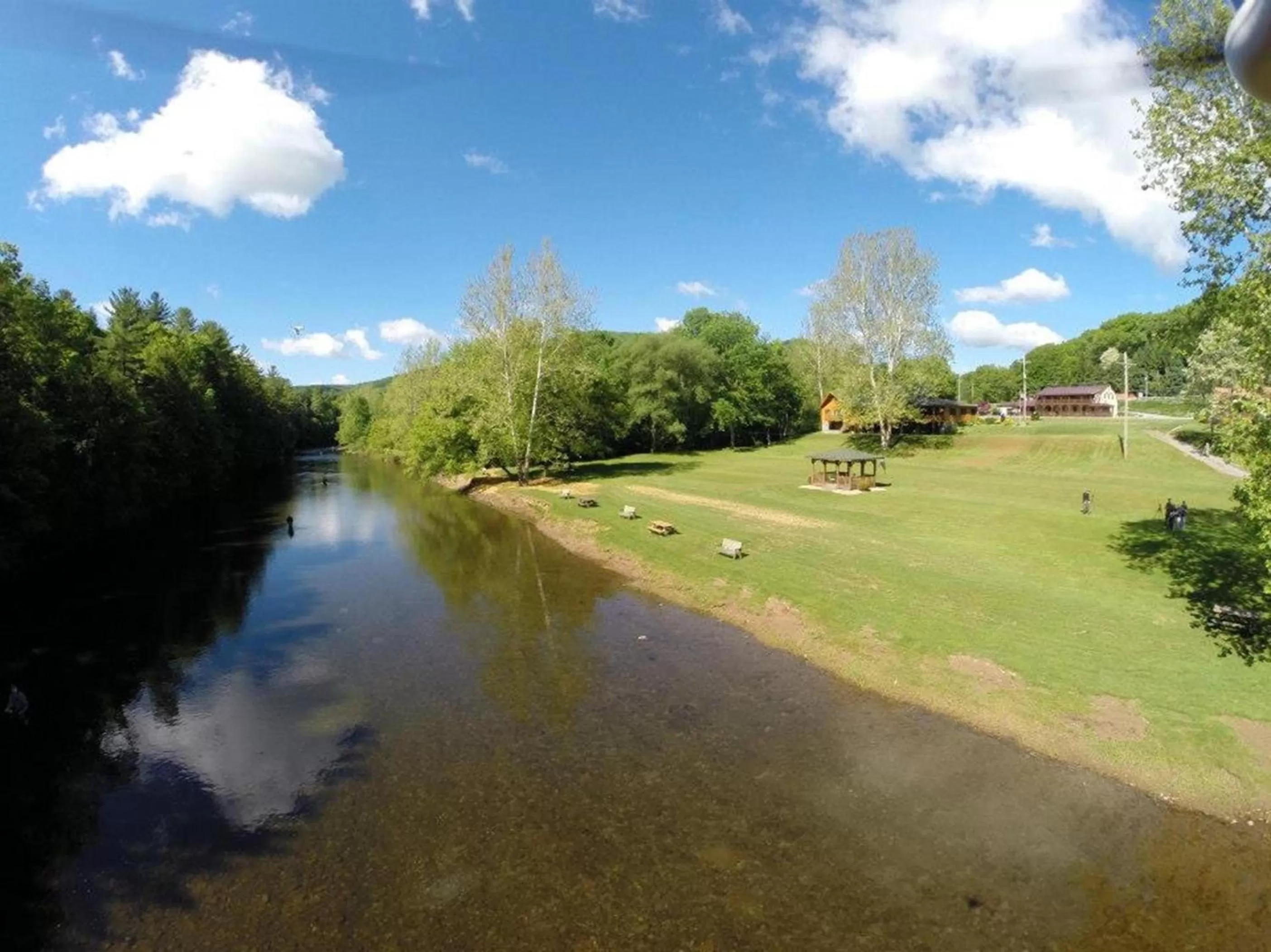 River view in Rough Cut Lodge