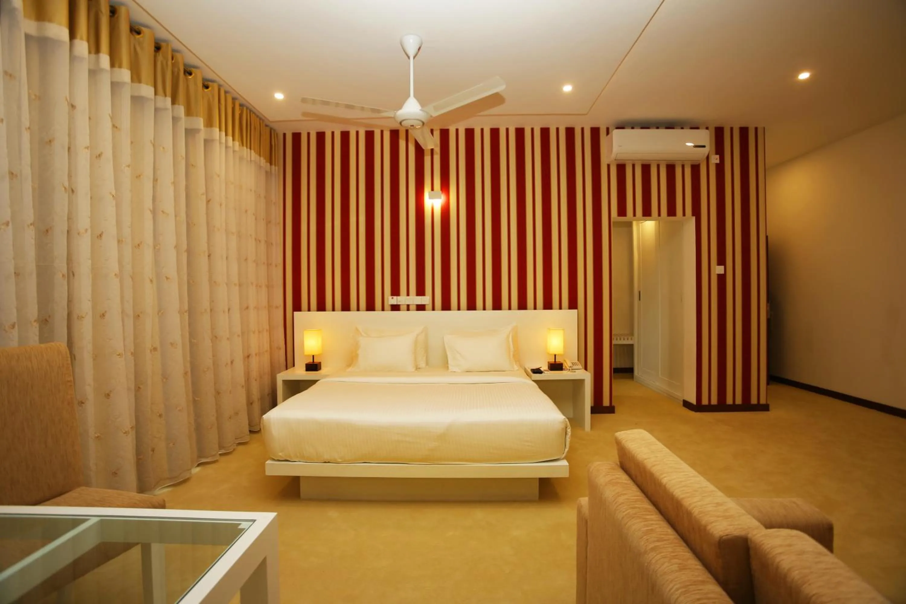 Bedroom in Randholee Resort & Spa