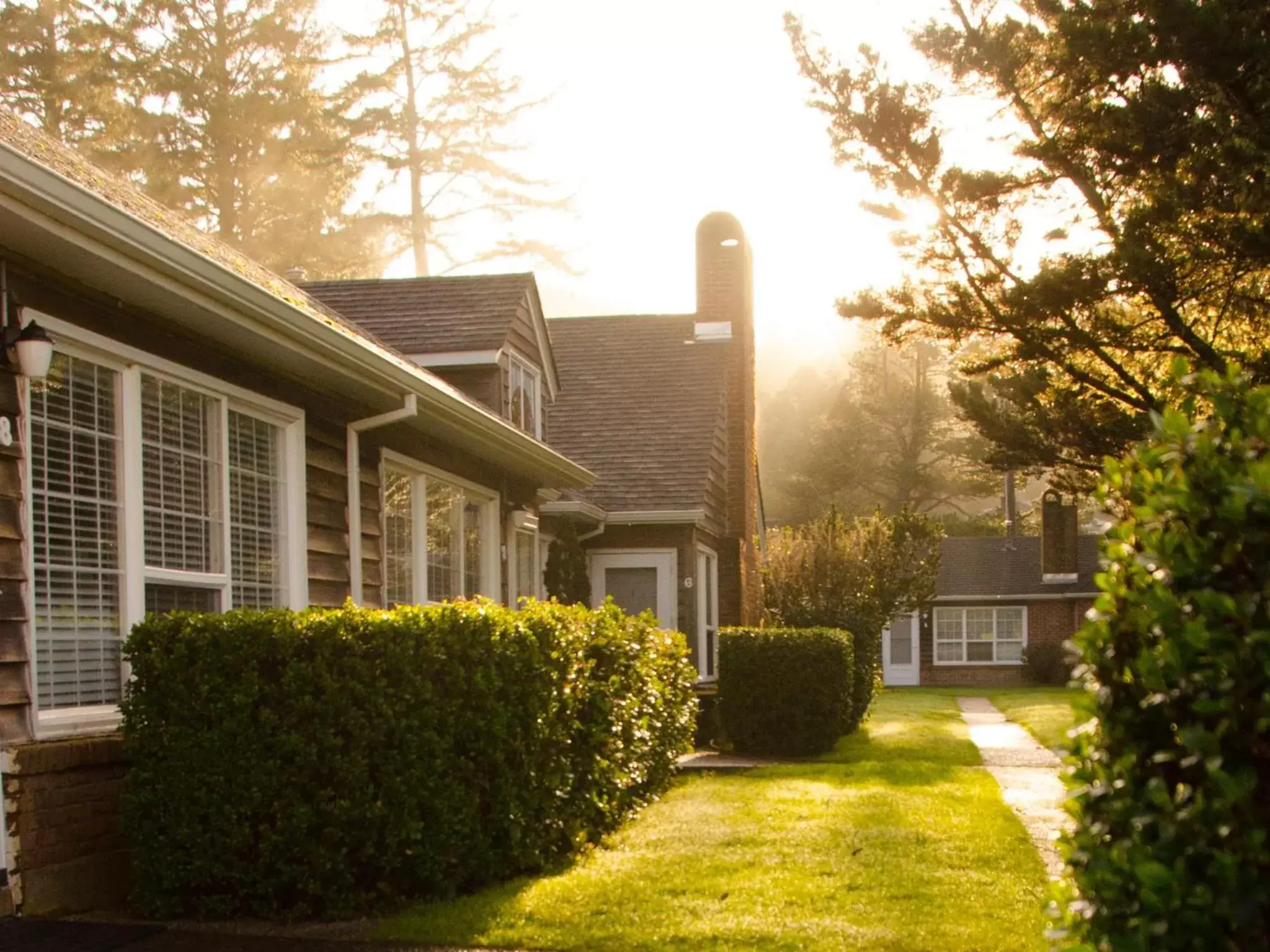 Facade/entrance, Property Building in Ecola Creek Lodge