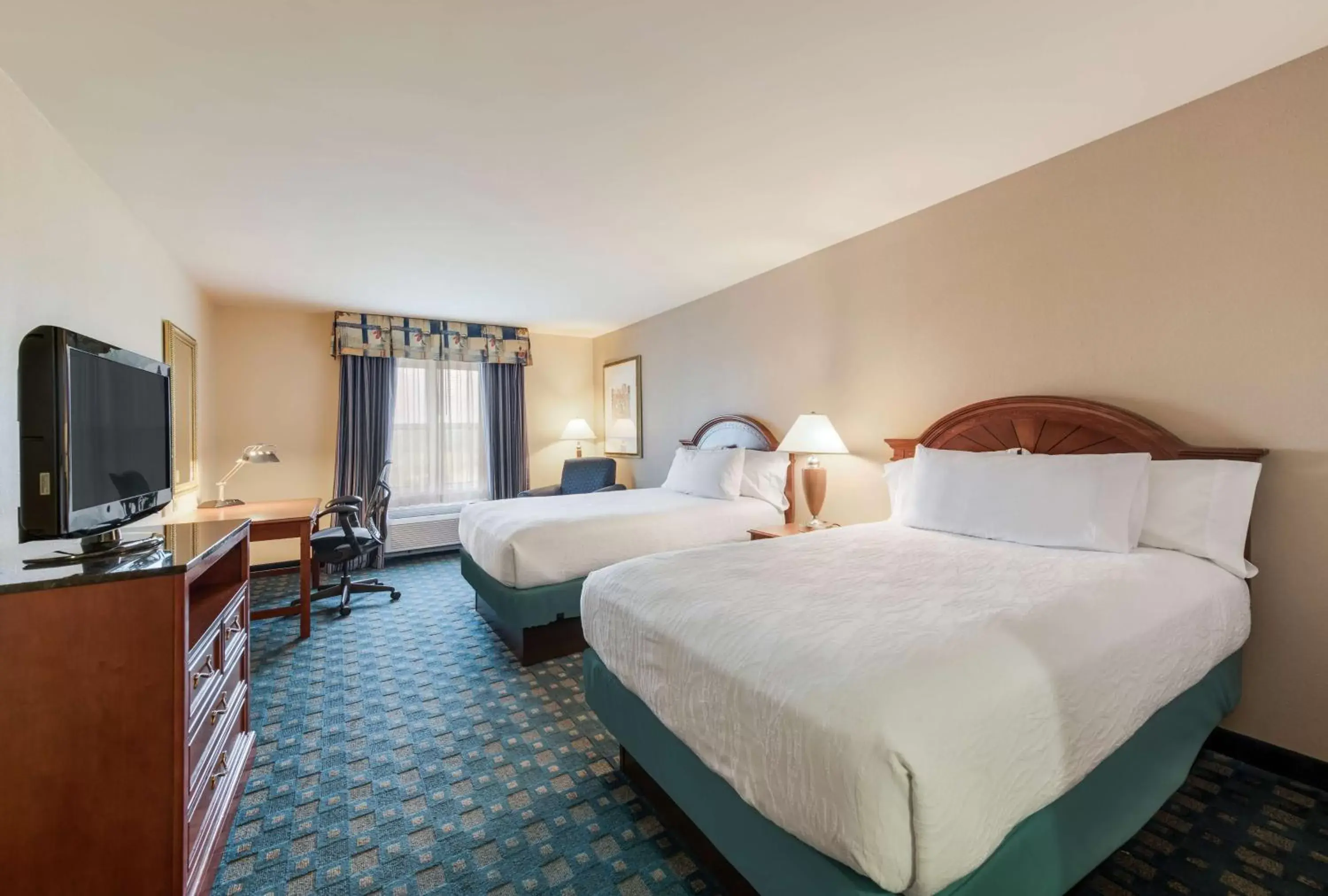 Double Room with Two Double Beds - Non-Smoking in Hilton Garden Inn Suffolk Riverfront Double Room with Two Double Beds - Non-Smoking in Hilton Garden Inn Suffolk Riverfront