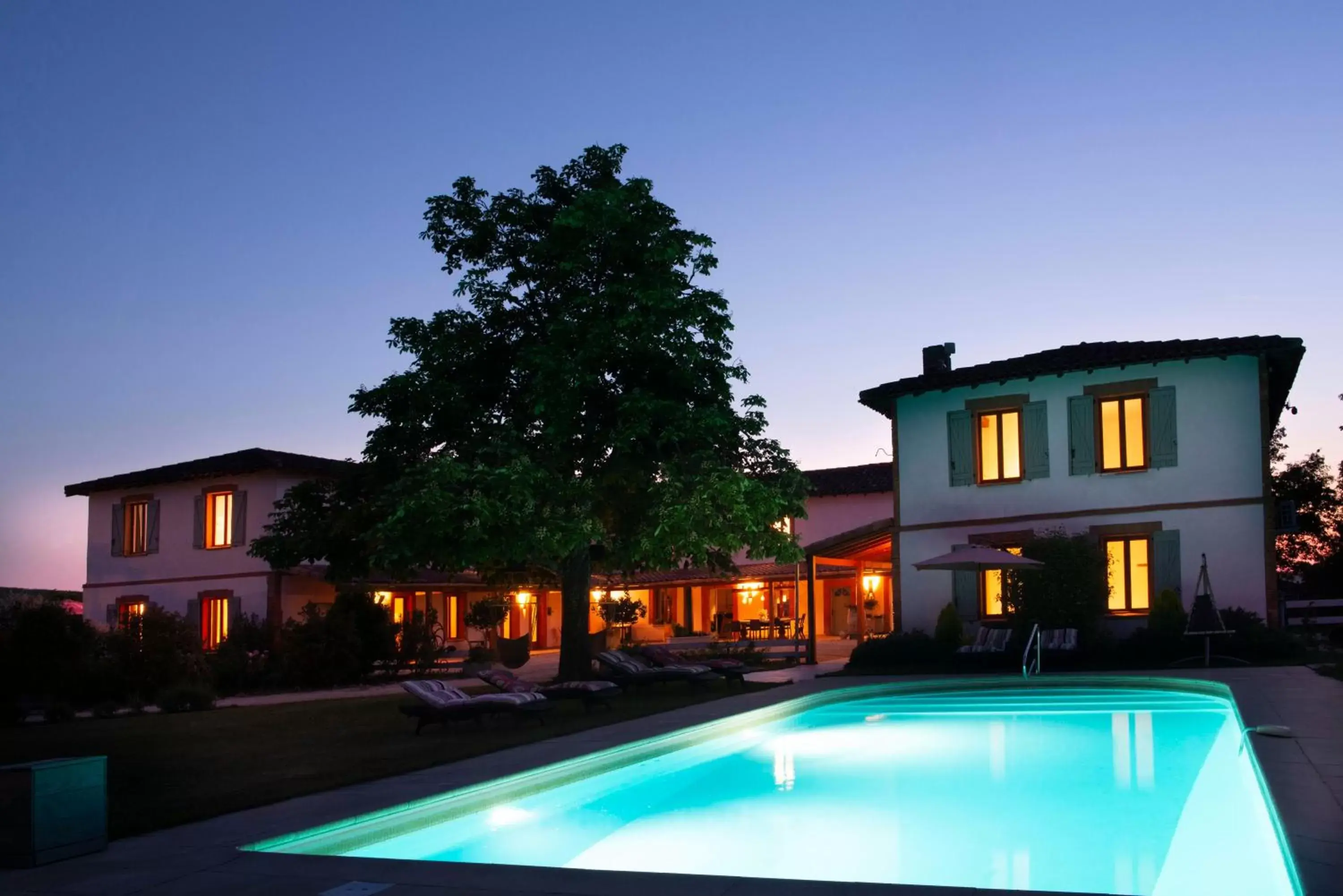 Open Air Bath, Property Building in Residence La Salamandre