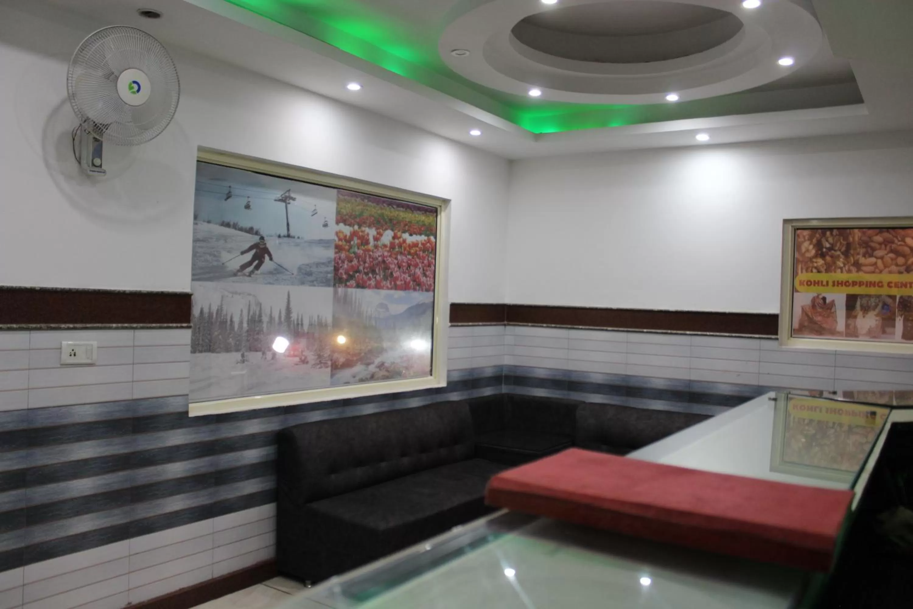 Lobby or reception in Trimrooms JMC Katra