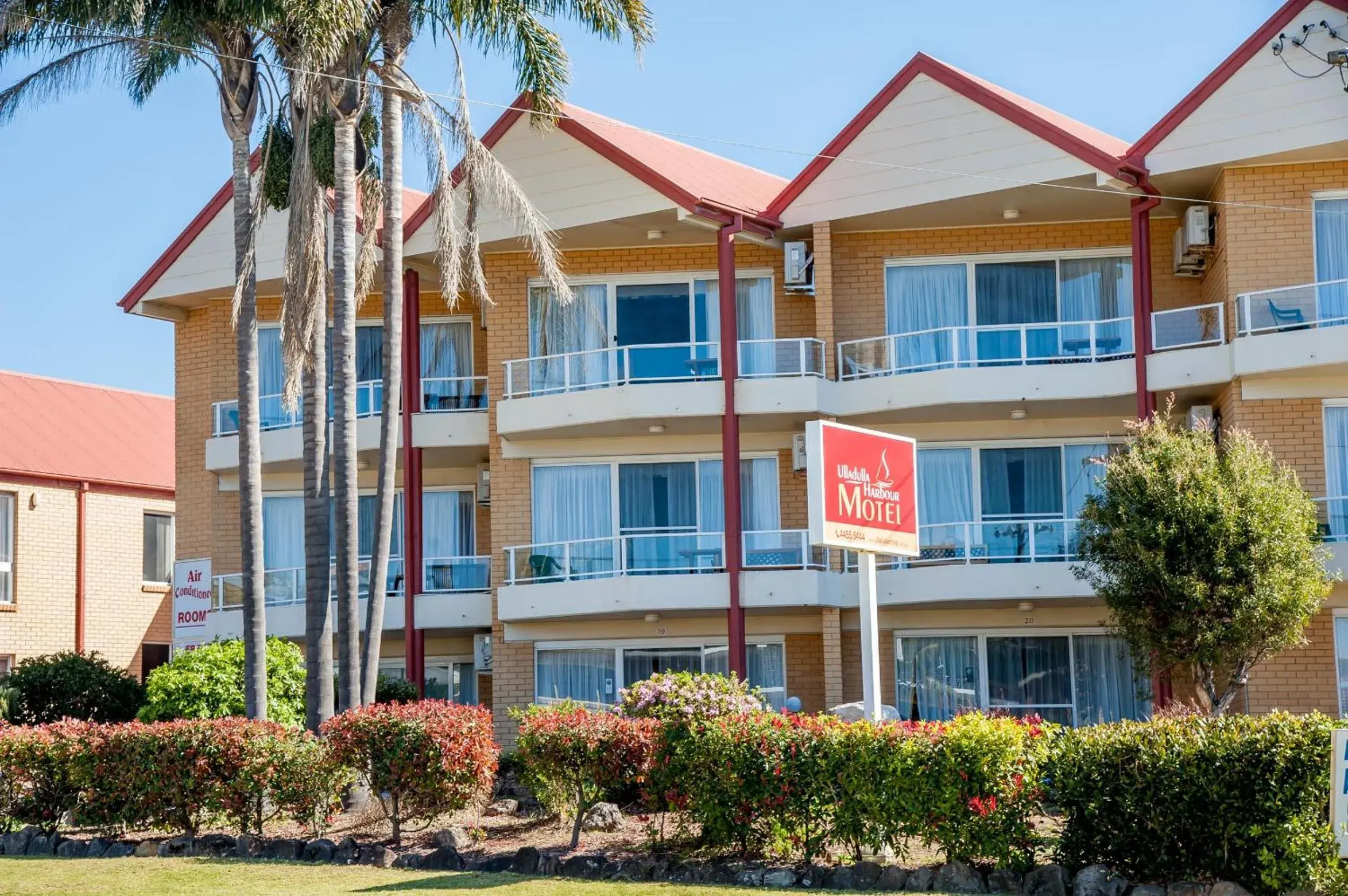 Facade/entrance, Property Building in Ulladulla Harbour Motel