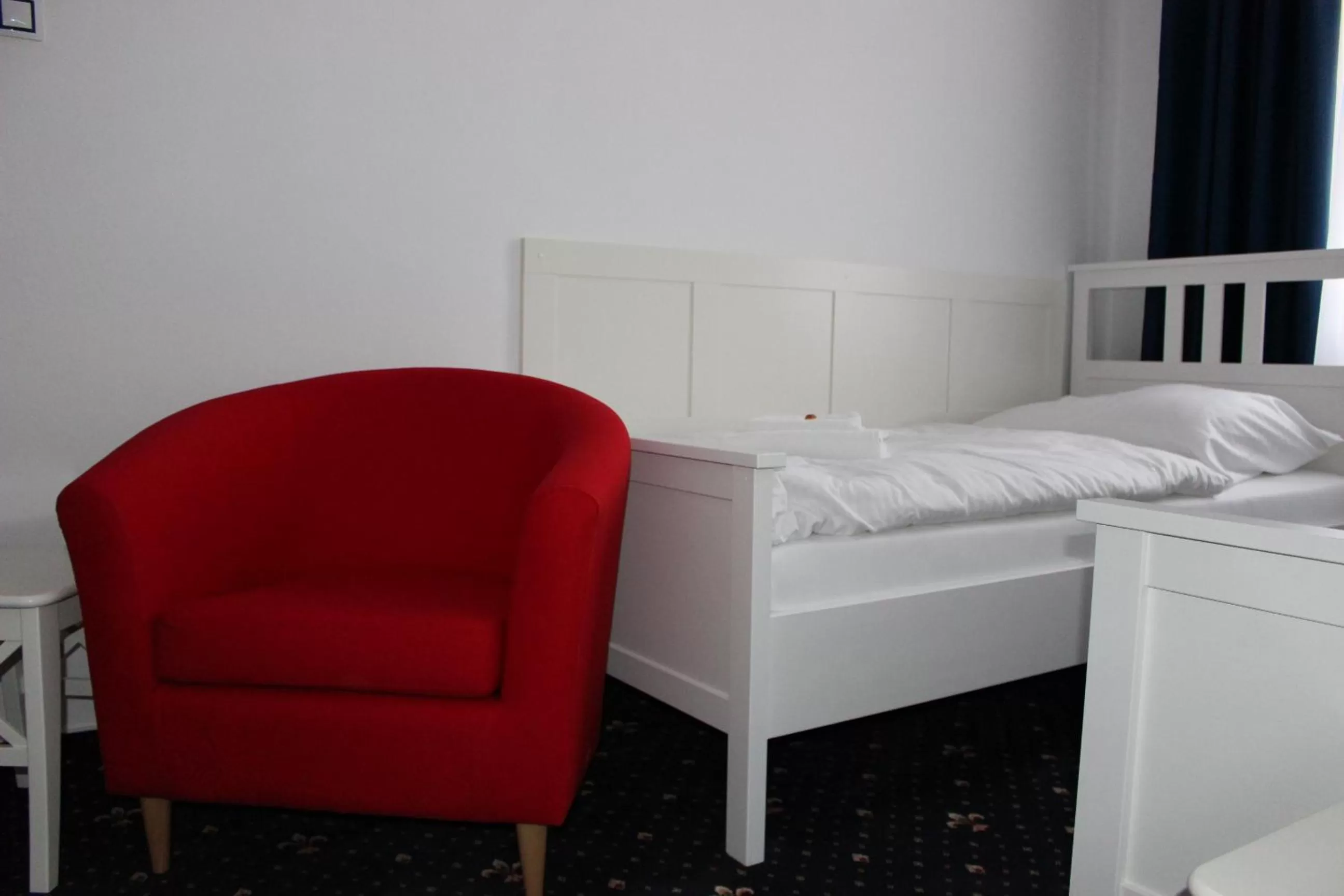 Seating area, Bed in Hotel Amadeus