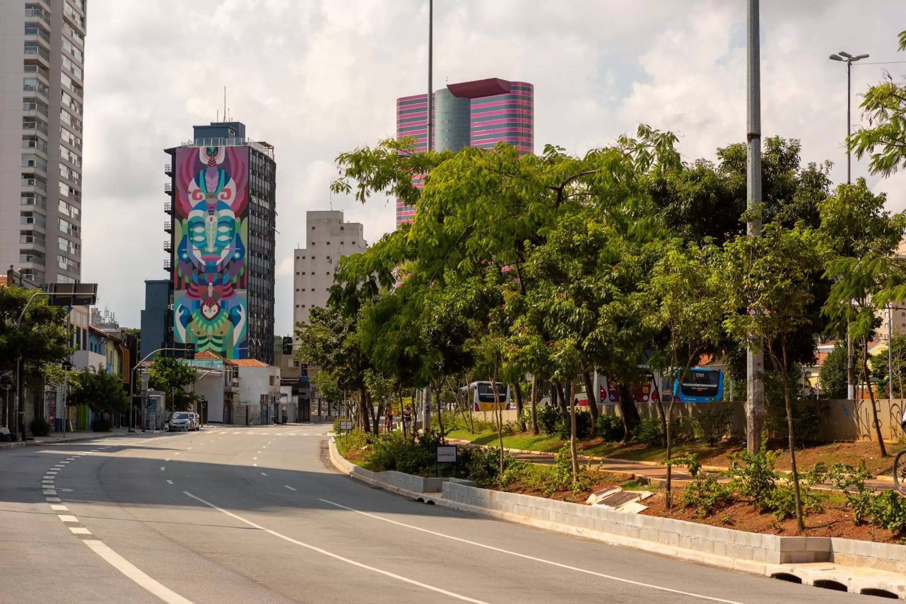 Street view in ibis Styles SP Faria Lima