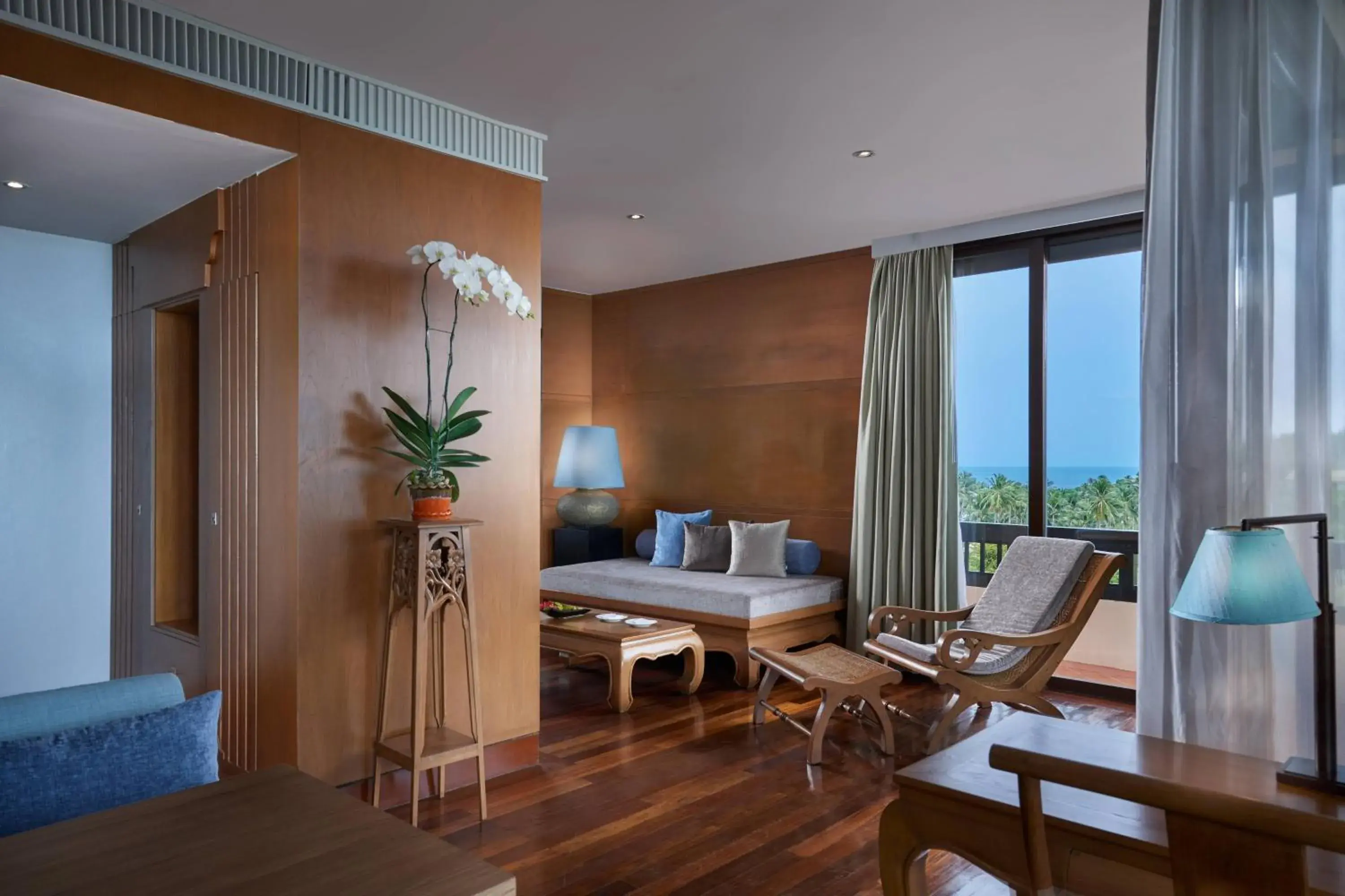 Bedroom, Seating Area in Renaissance Koh Samui Resort & Spa
