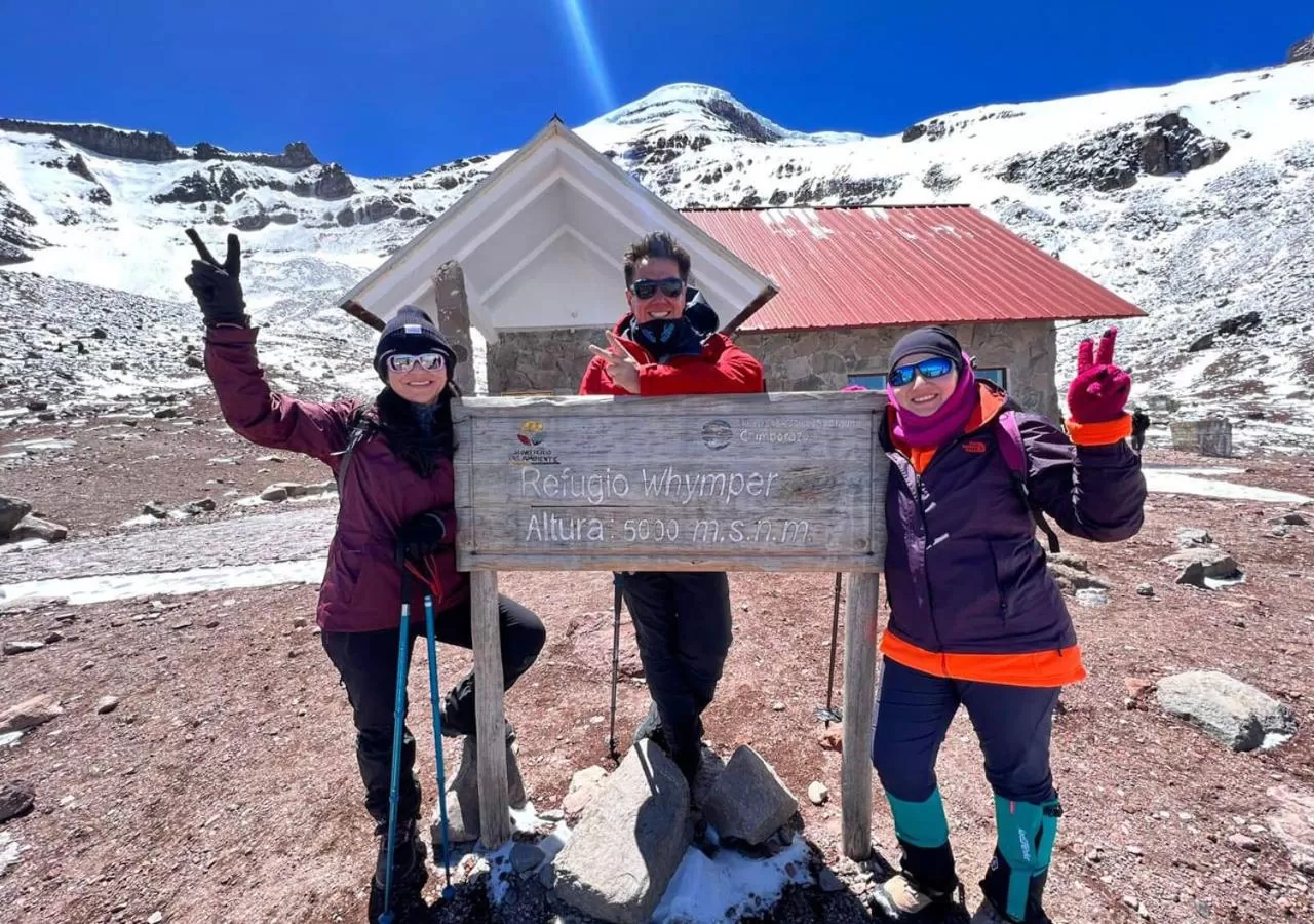 People in La Merced Plaza Hospedaje