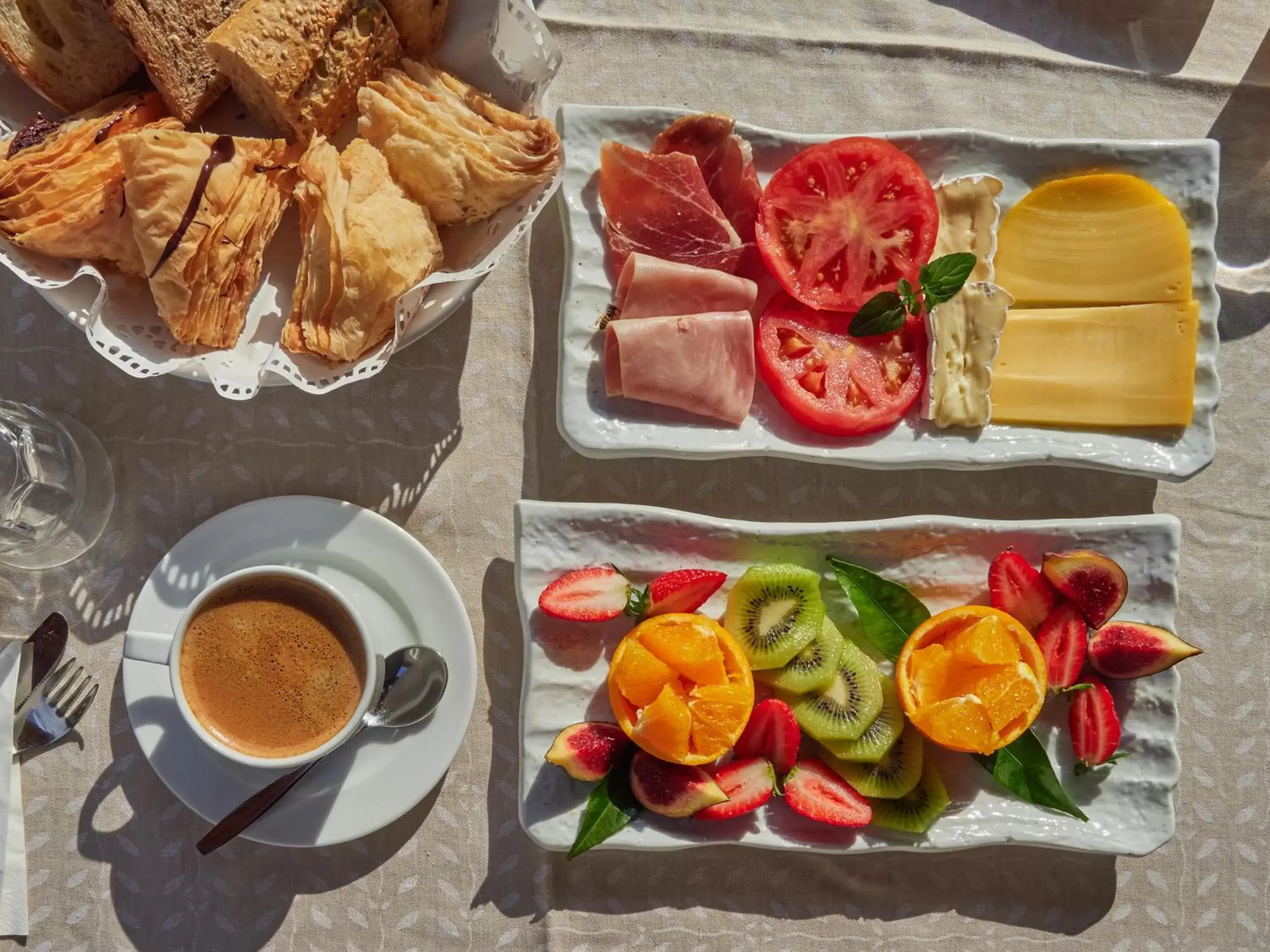 Breakfast in Son Sant Jordi Boutique House