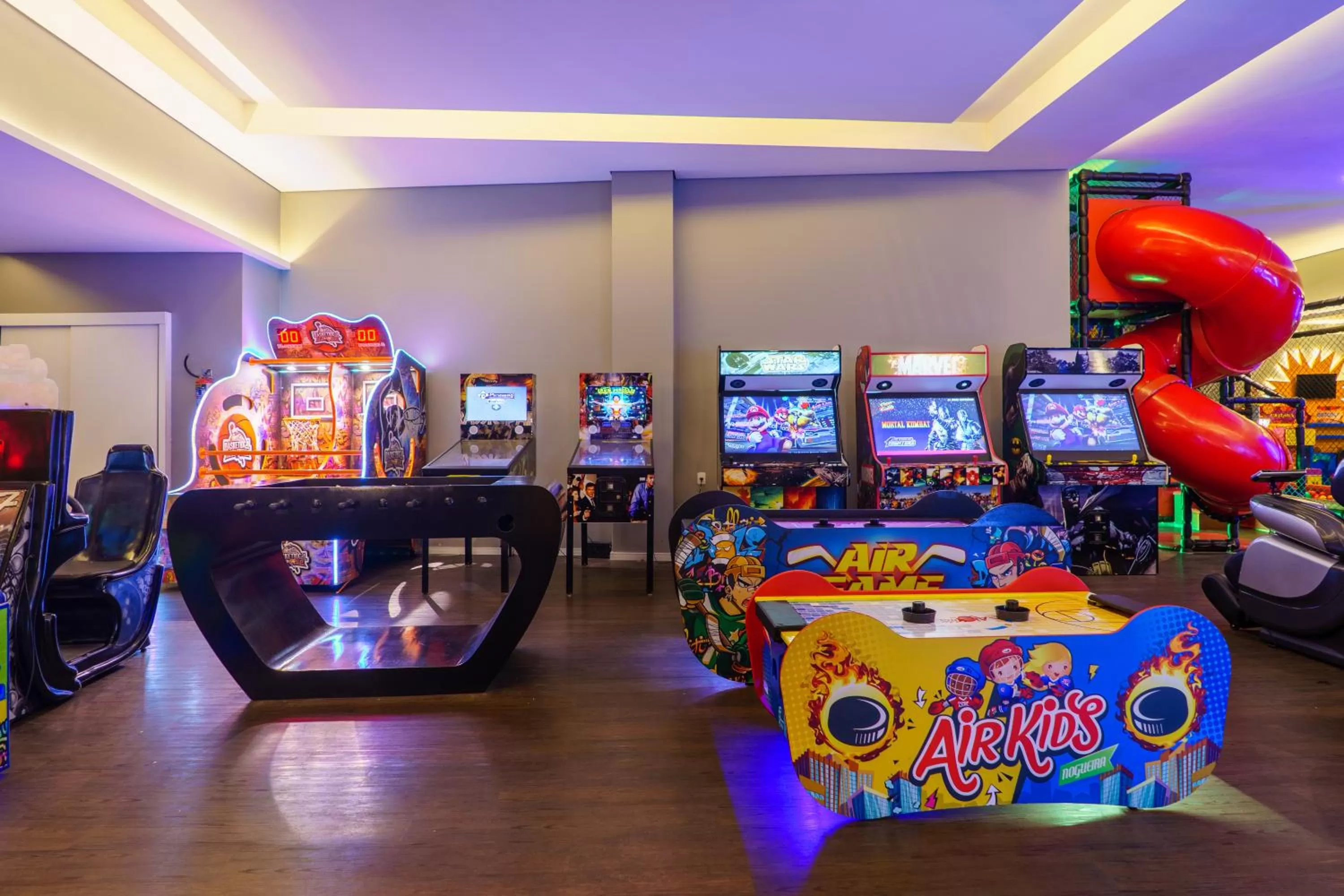 Game Room in Pousada Apple House Paraty