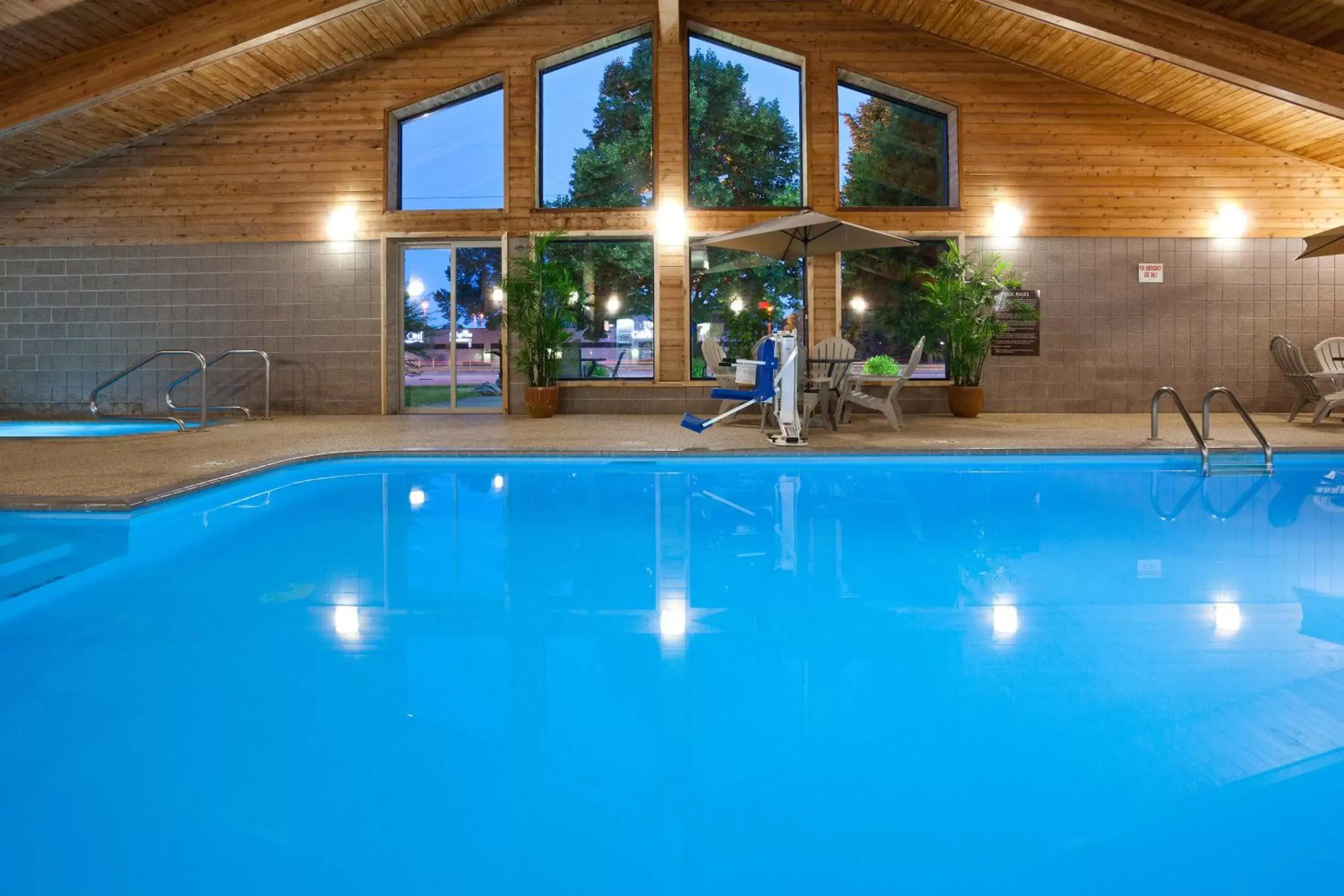 Swimming pool in AmericInn by Wyndham Apple Valley Swimming pool in AmericInn by Wyndham Apple Valley