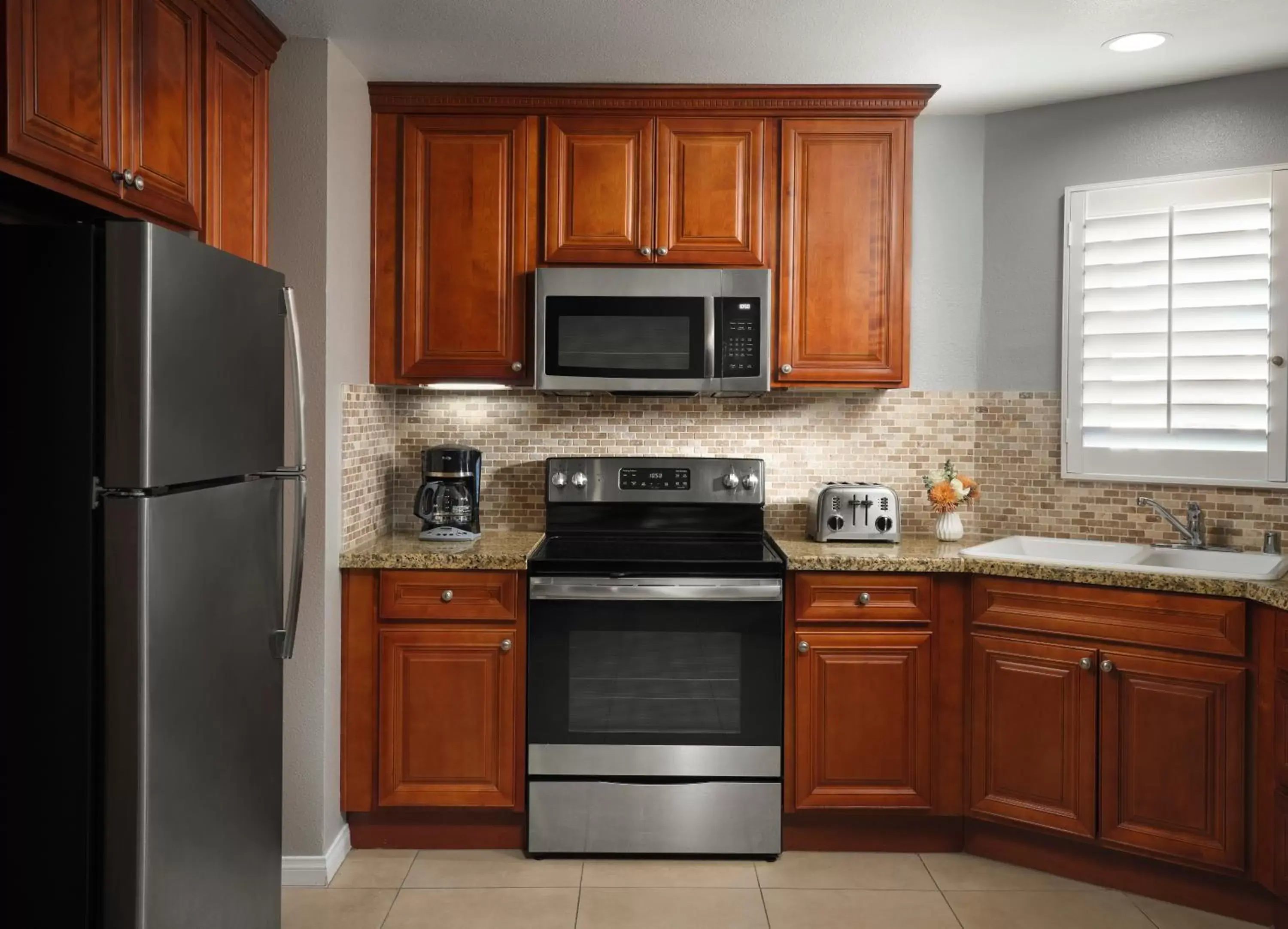 Kitchen or kitchenette, Kitchen/Kitchenette in Hyatt Vacation Club at the Welk