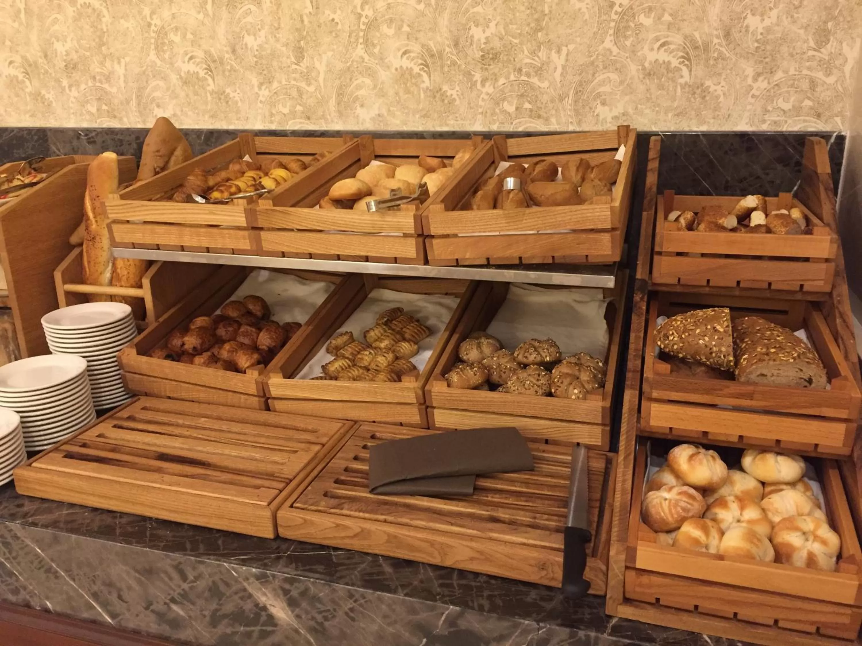 Food in Ottoman's Life Hotel Deluxe