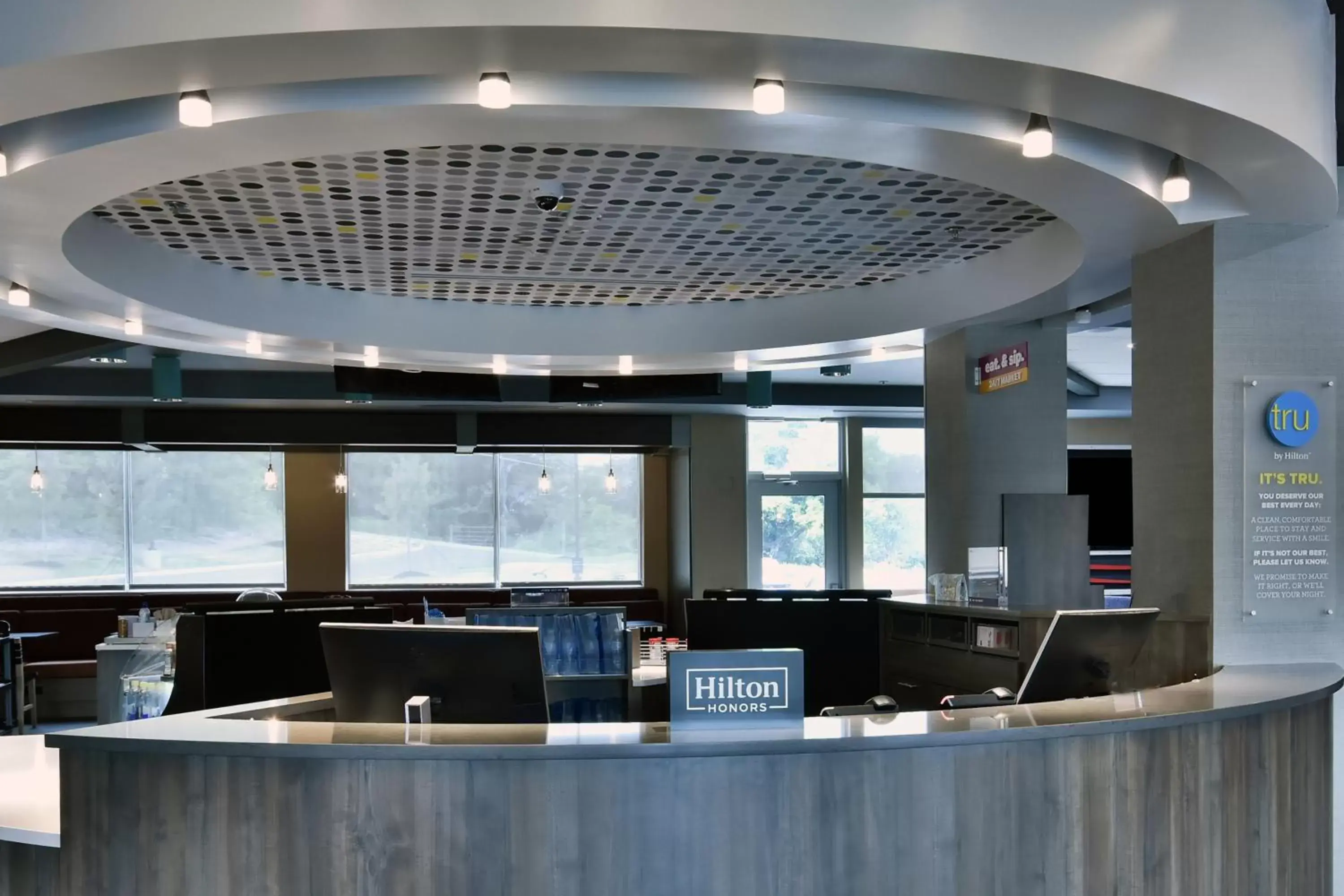 Lobby or reception, Lobby/Reception in Tru By Hilton Beckley, Wv