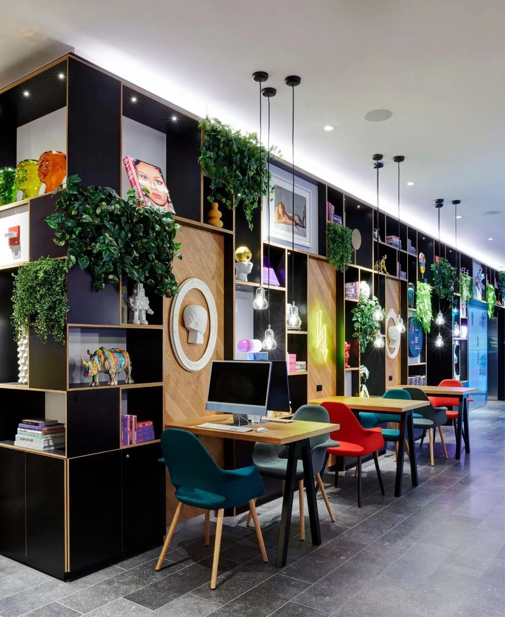 Business facilities, Restaurant/Places to Eat in citizenM Chicago Downtown