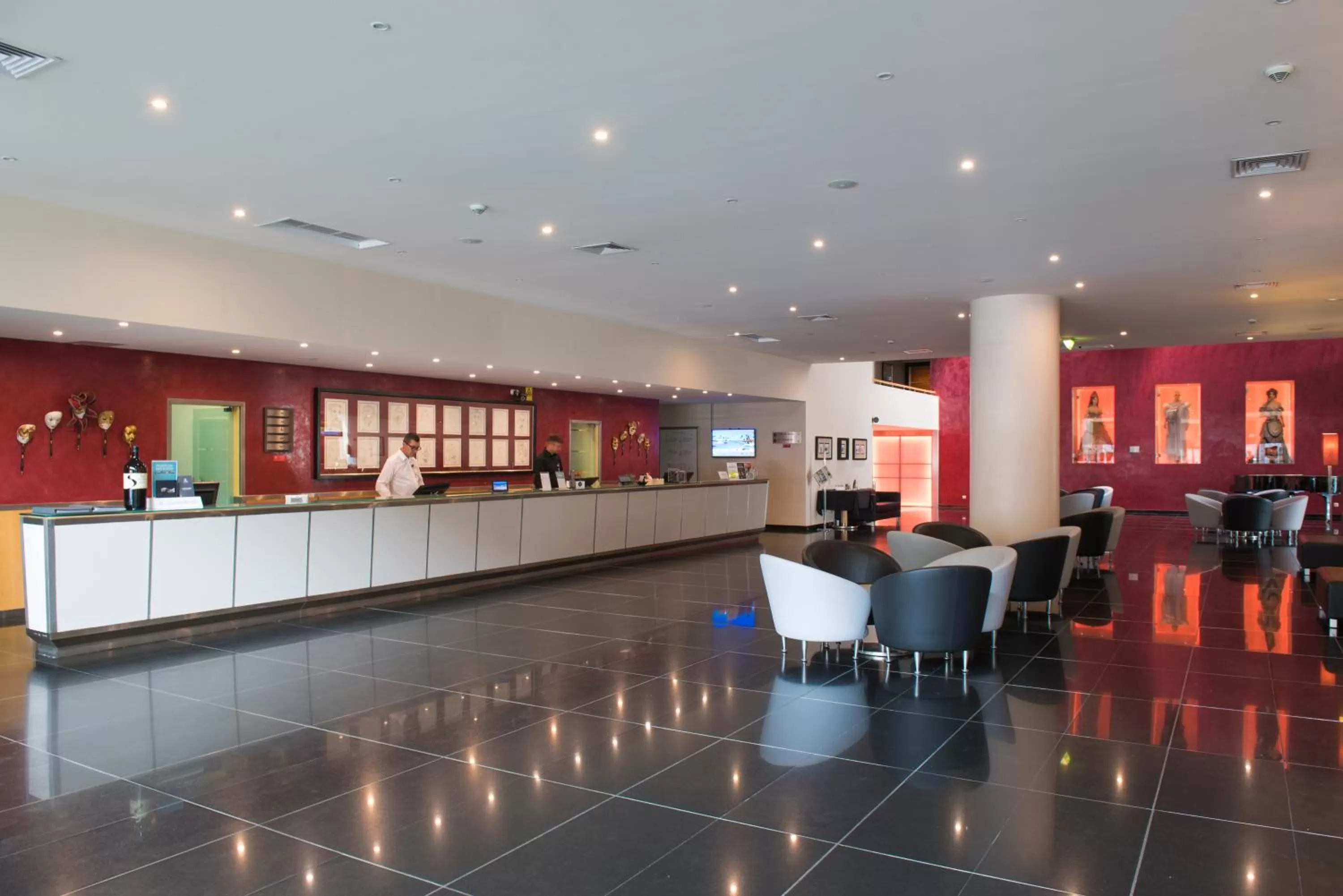 Lobby or reception in Vila Gale Opera