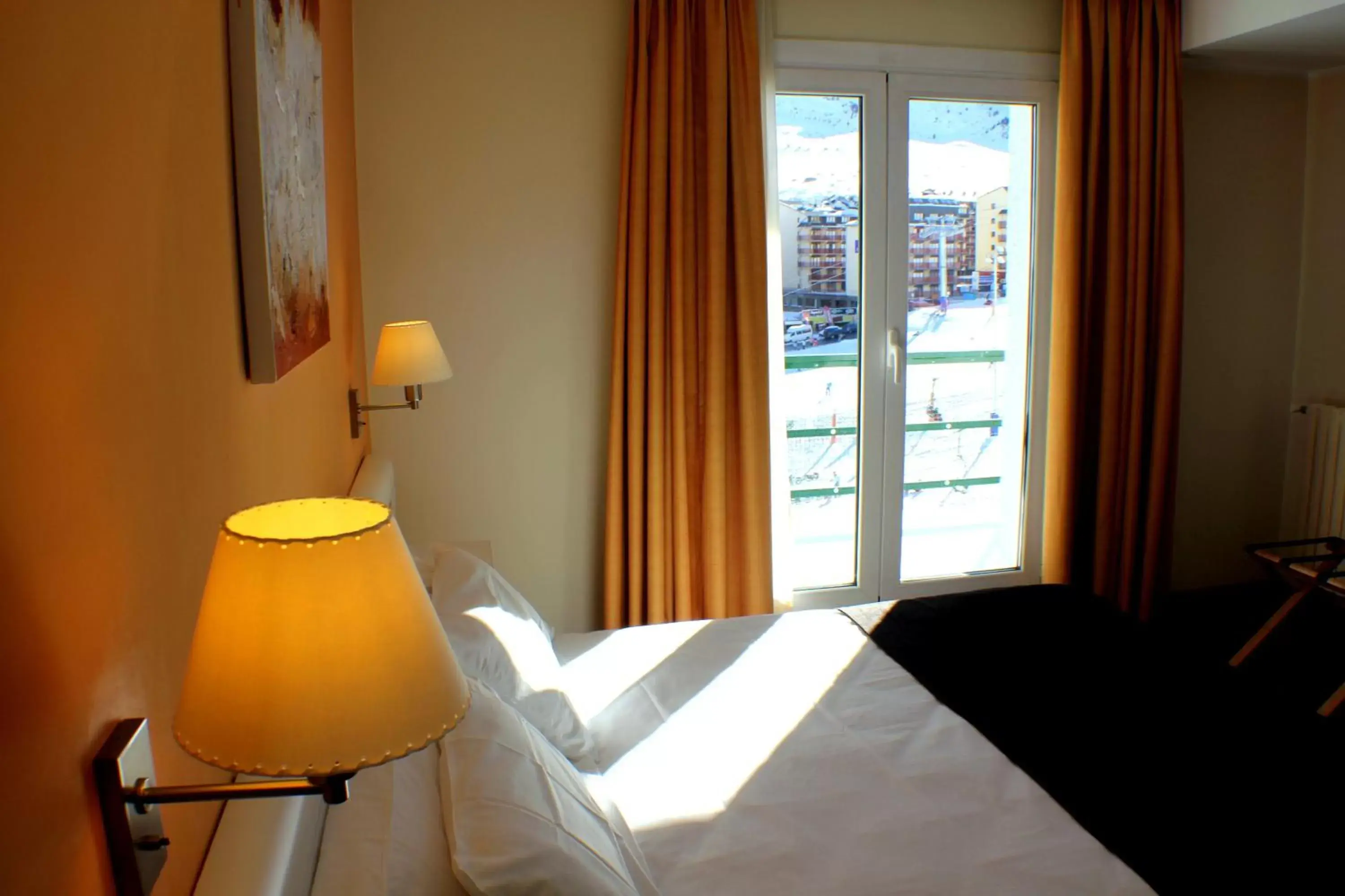 Bed in Hotel Kandahar Bed in Hotel Kandahar