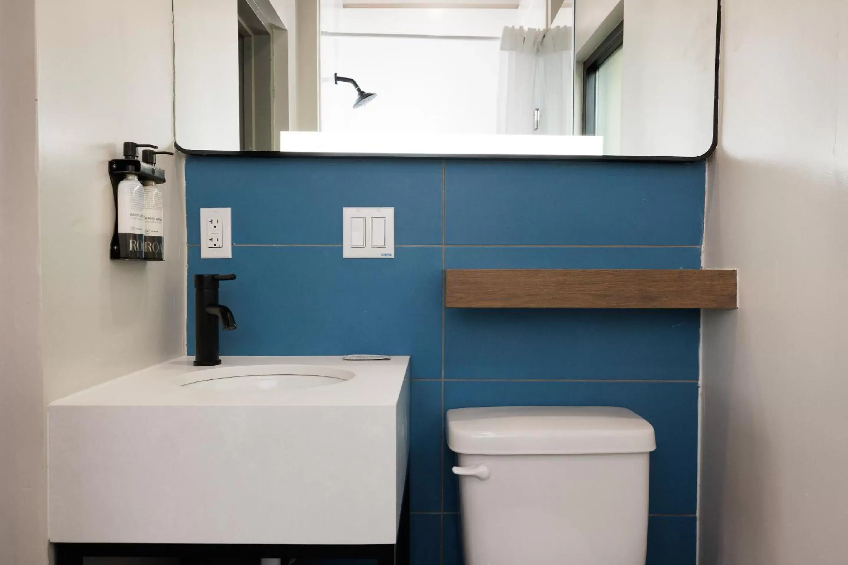 Bathroom in Inn Marin and Suites, Ascend Hotel Collection