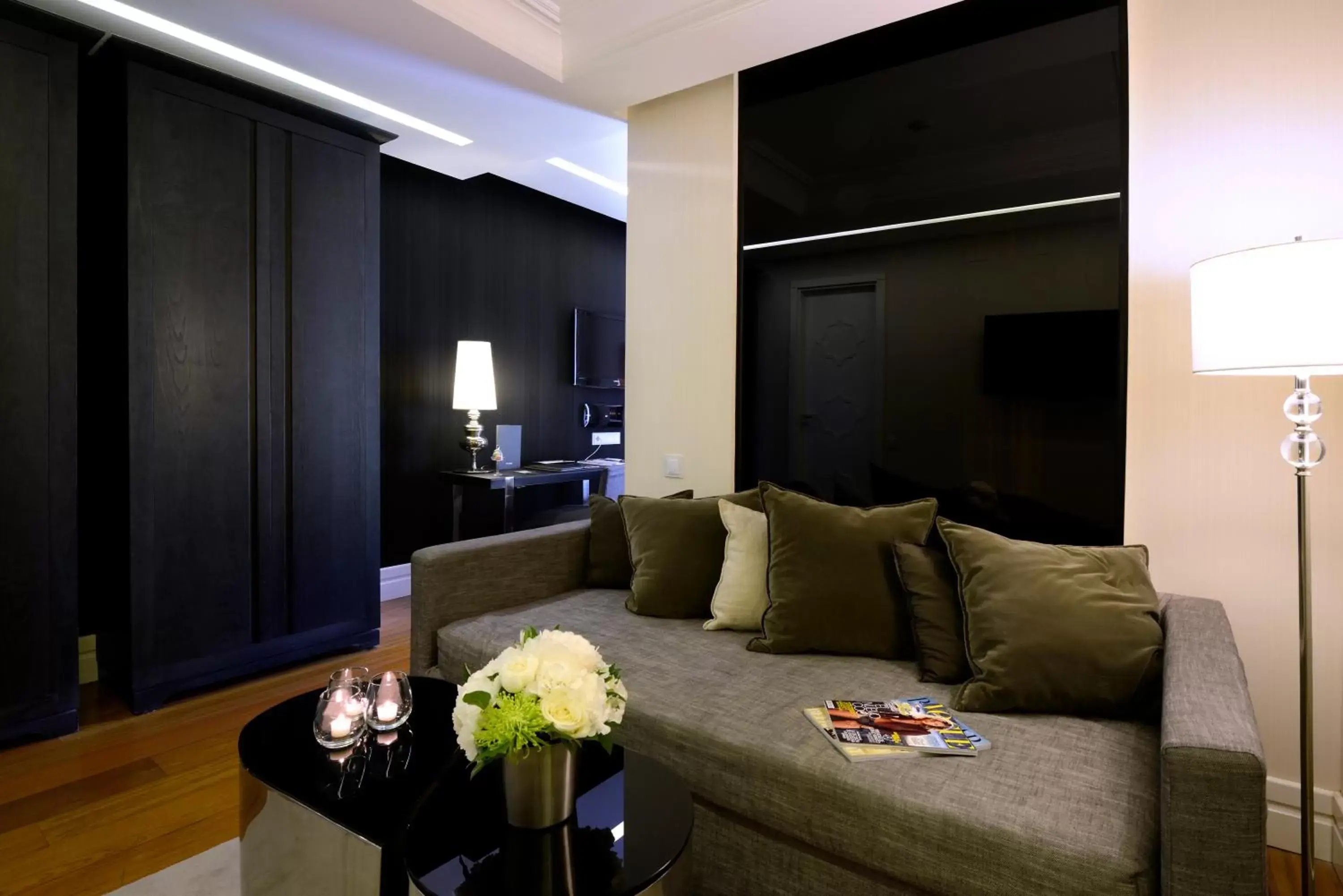 Living room, Seating Area in Hotel Único Madrid, Small Luxury Hotels