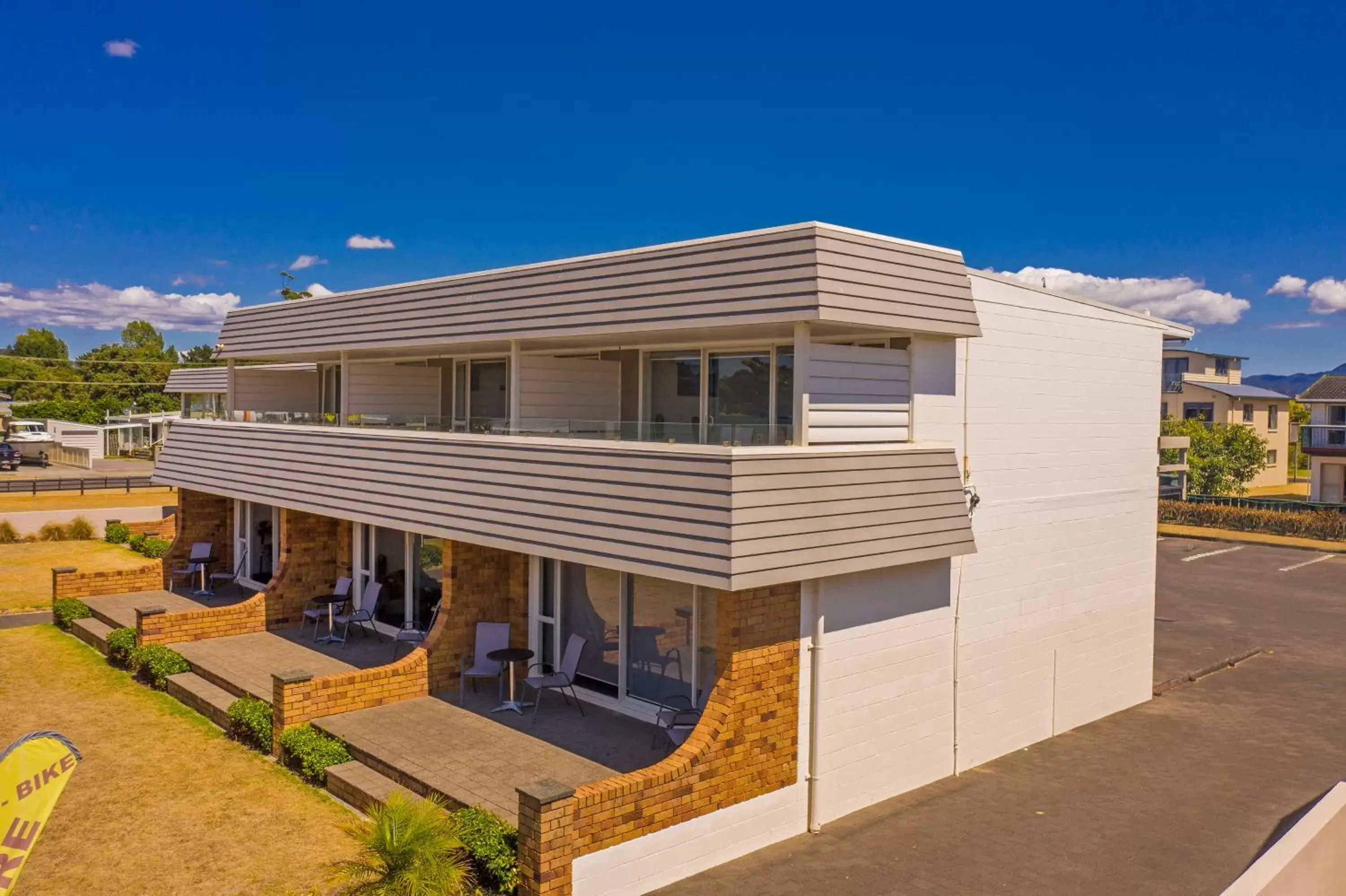 Bird's eye view, Property Building in The Oceanside Motel