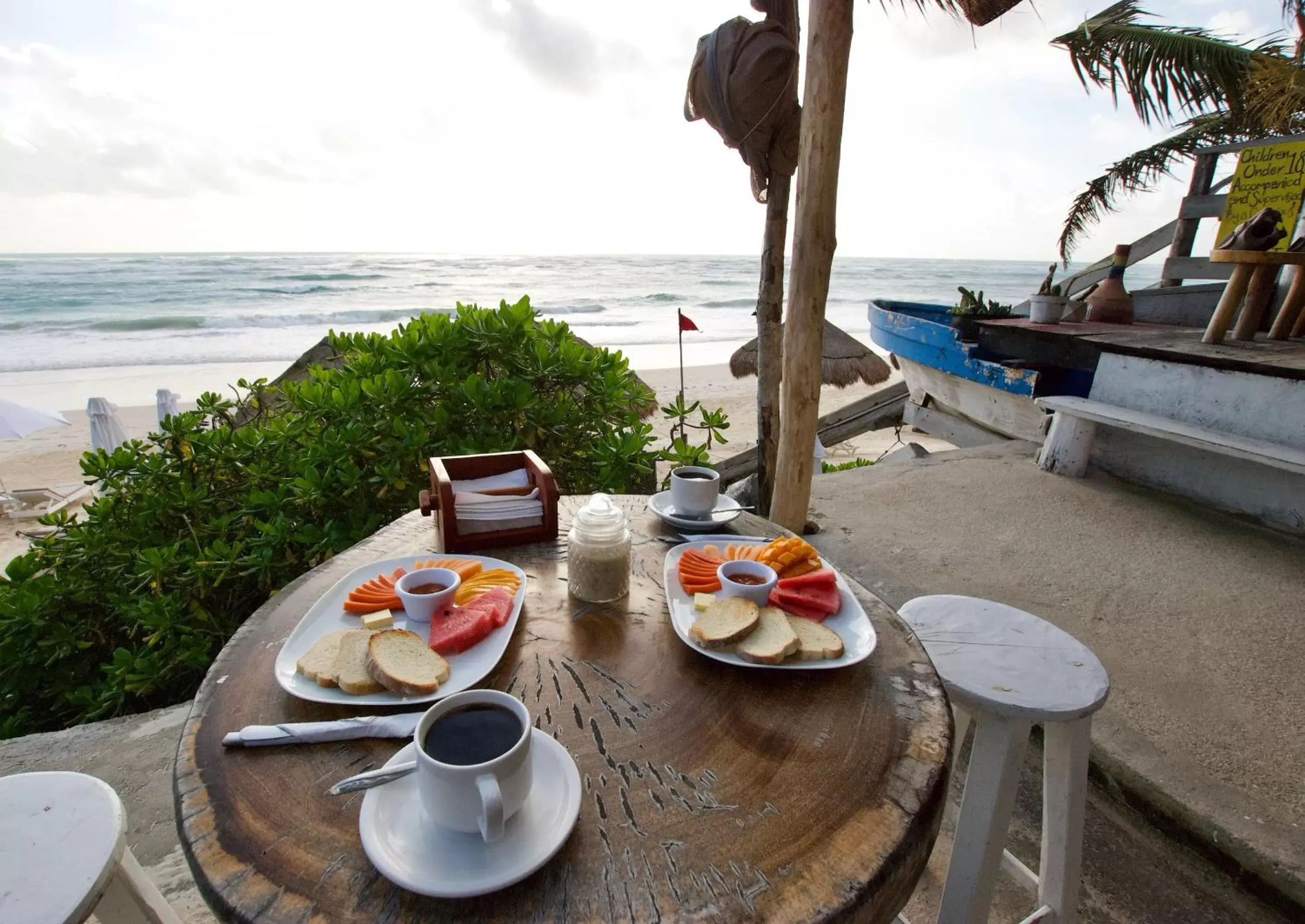 Continental breakfast in Hotel Zulum