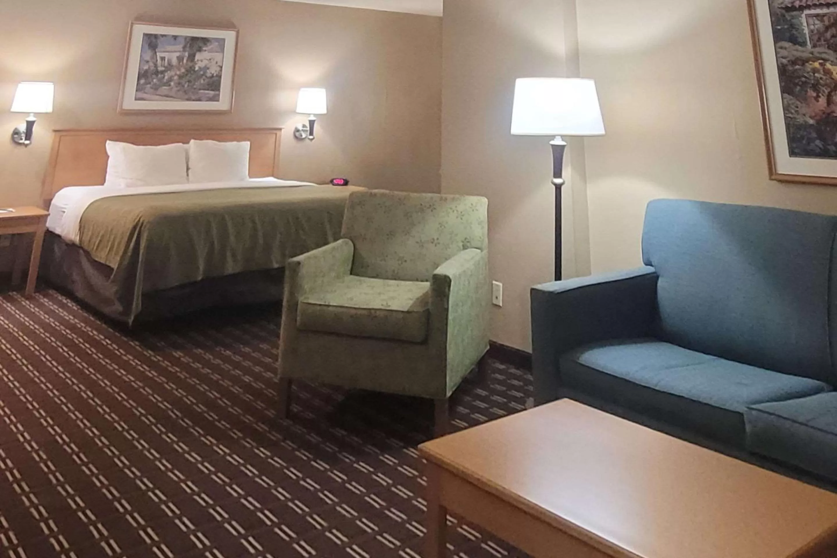 Bedroom, Bed in Quality Inn Casa Grande I-10