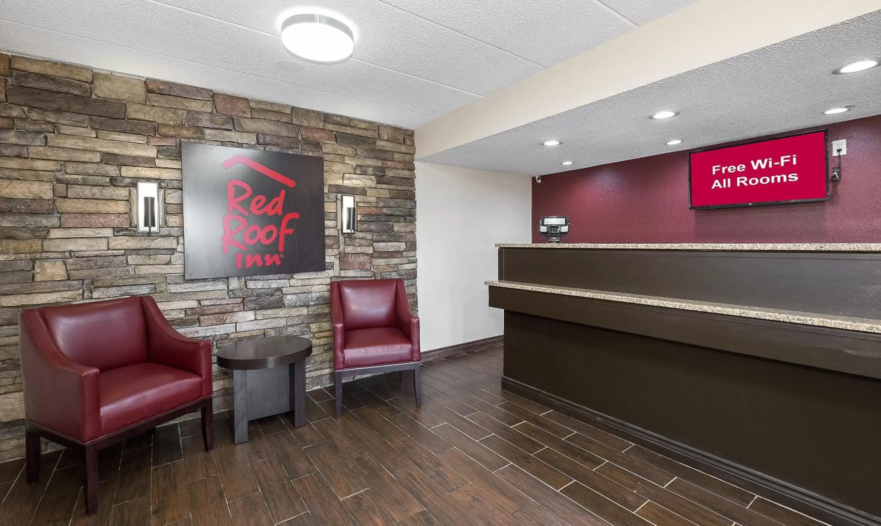 Lobby or reception, Lobby/Reception in Red Roof Inn Cincinnati East - Beechmont