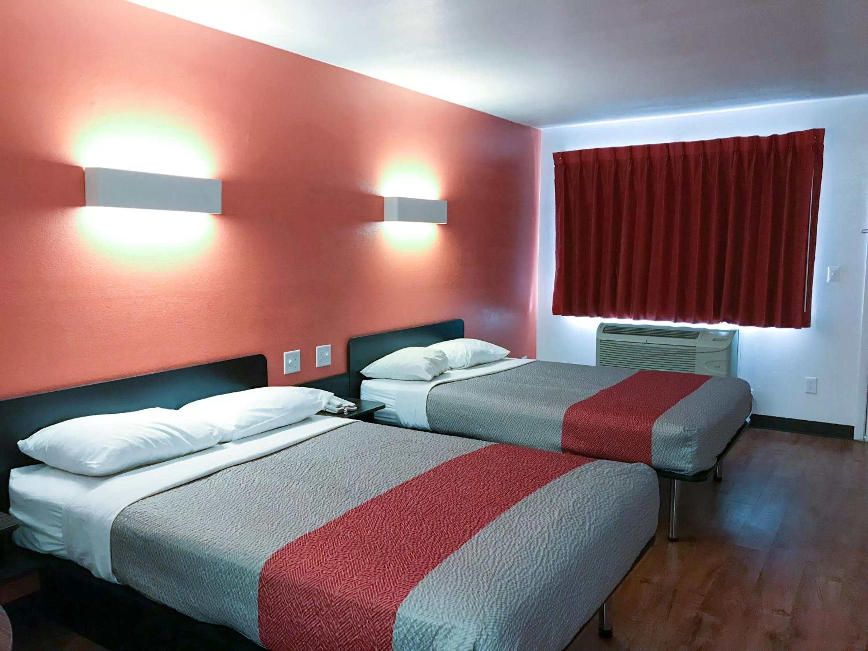 Bedroom, Bed in Motel 6-Bremen, GA