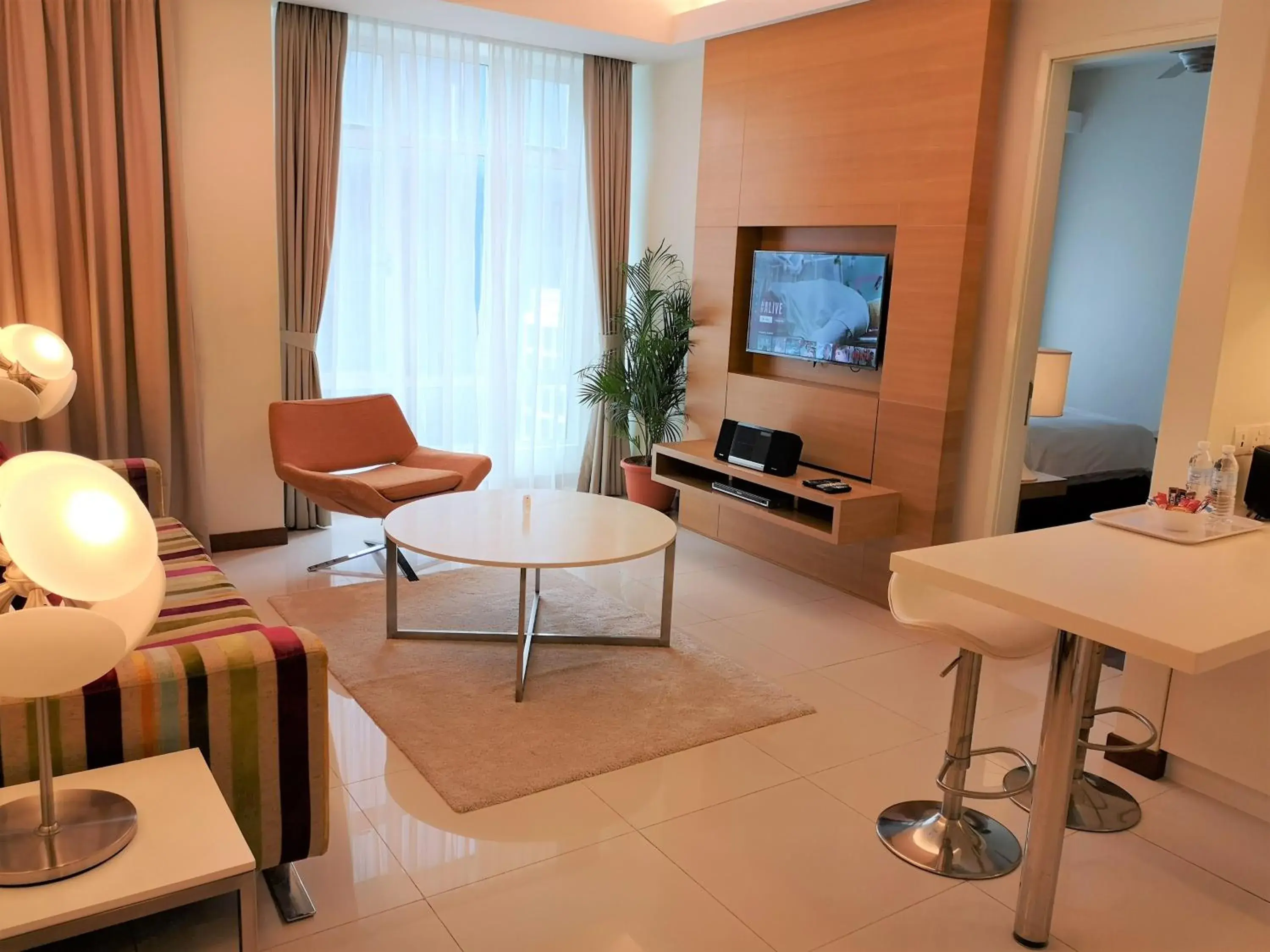 Seating Area in Cormar Suites