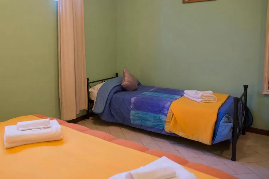 Bed in Florence Decamerone B&B