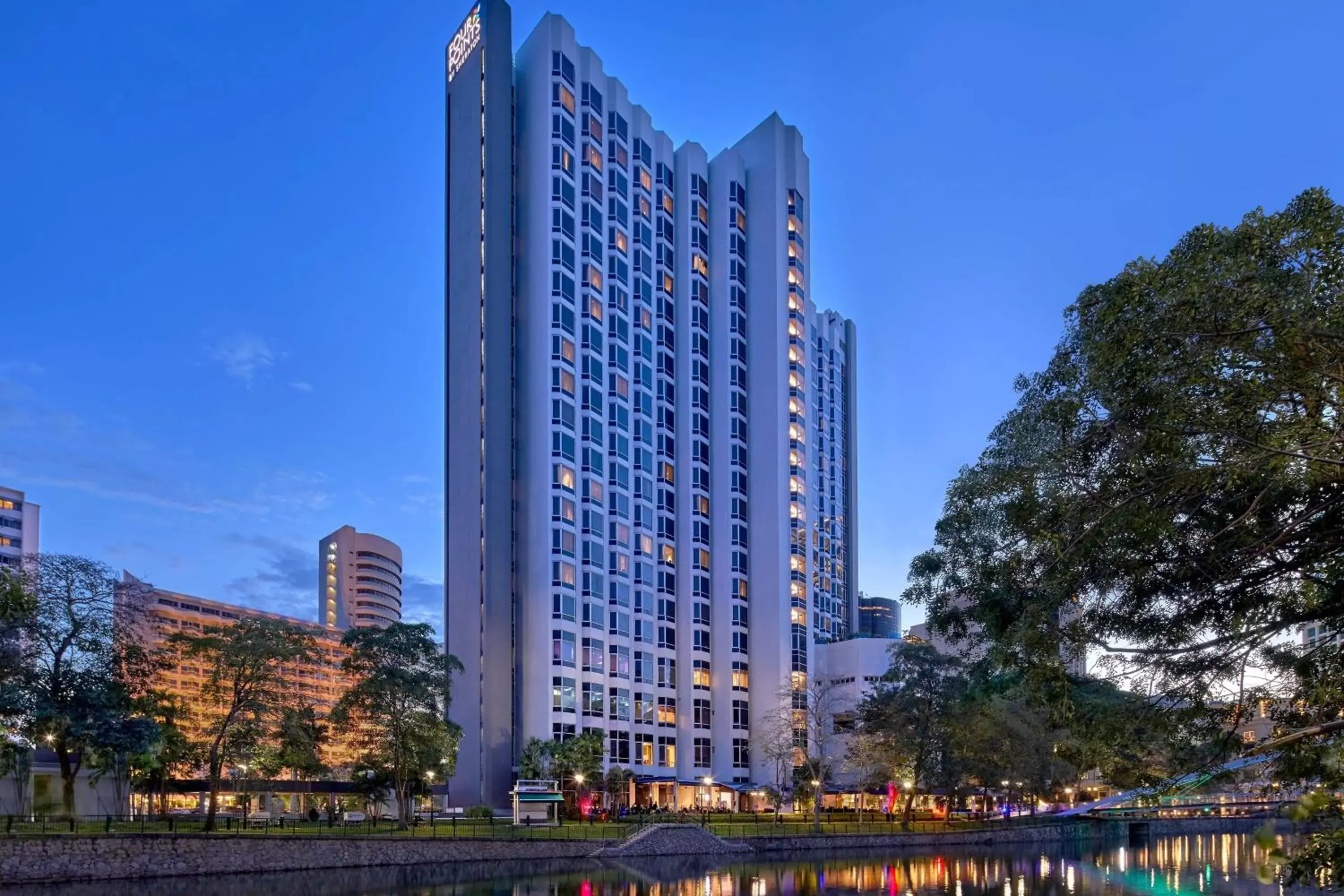 Property Building in Four Points by Sheraton Singapore, Riverview