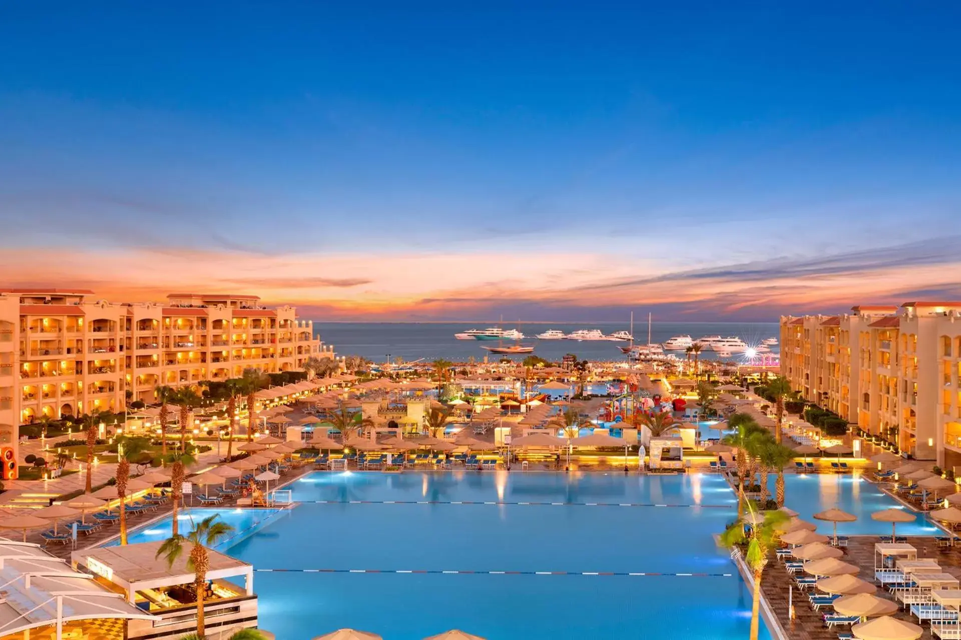 Sea view, Pool View in Pickalbatros White Beach Resort - Hurghada