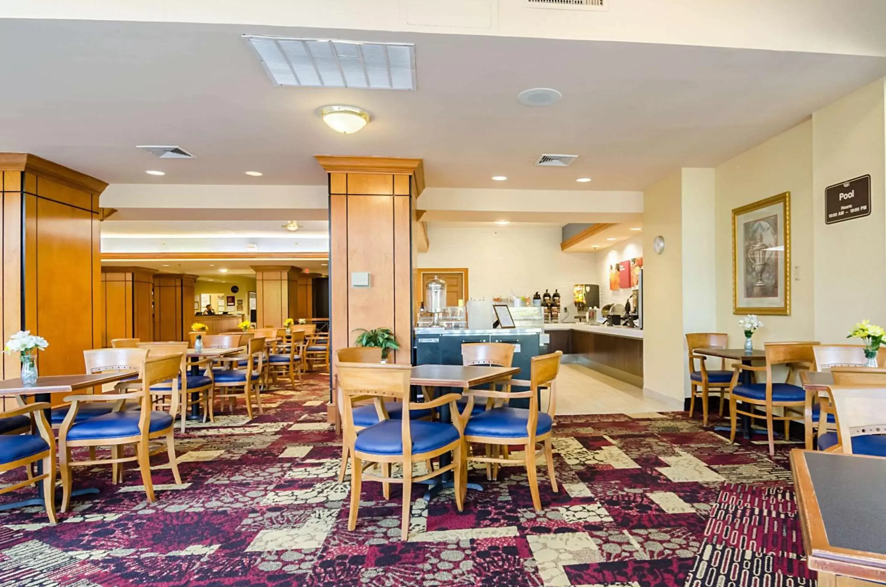 Restaurant/Places to Eat in Comfort Suites Innsbrook - Short Pump