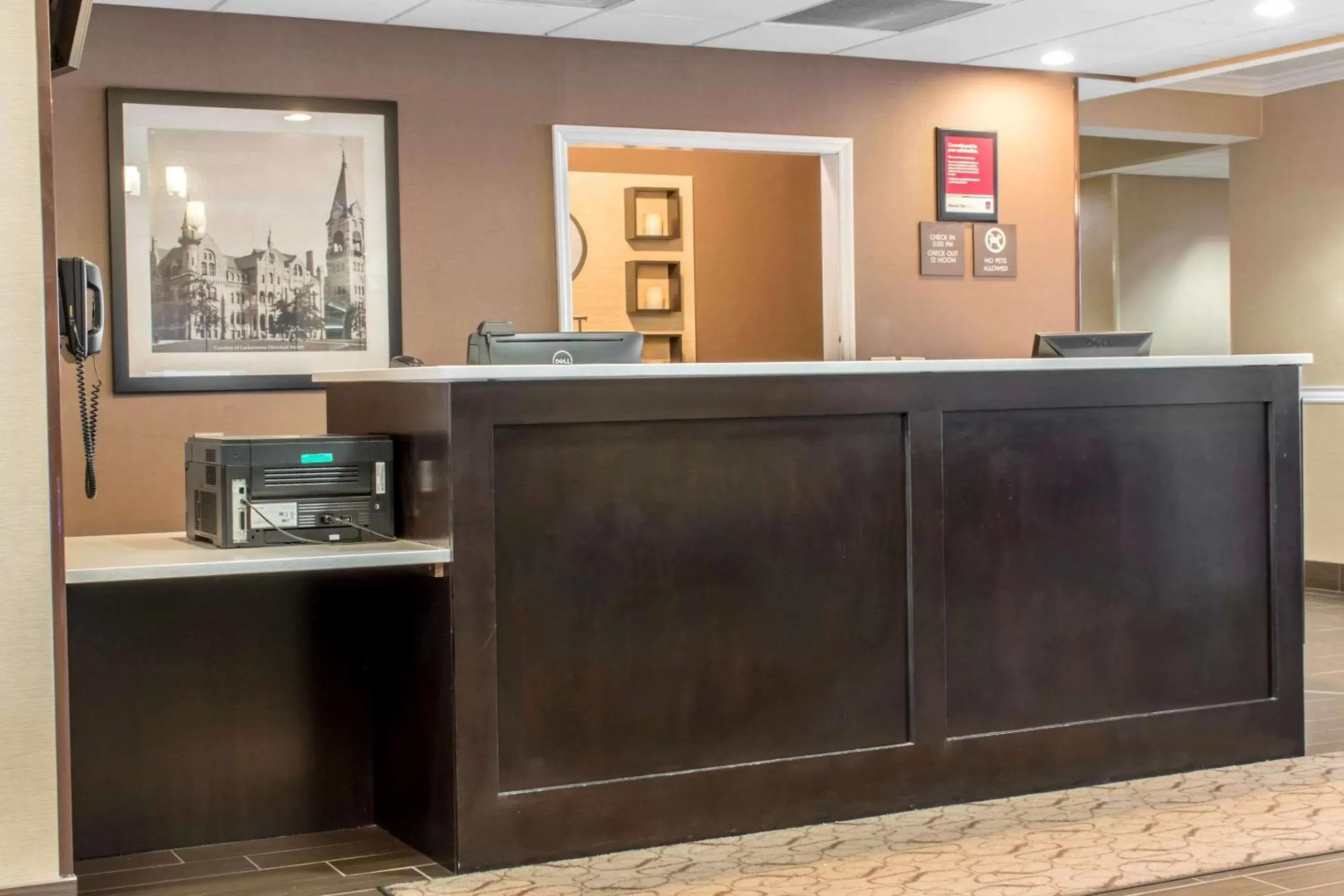 Lobby or reception, Lobby/Reception in Comfort Suites Scranton near Montage Mountain