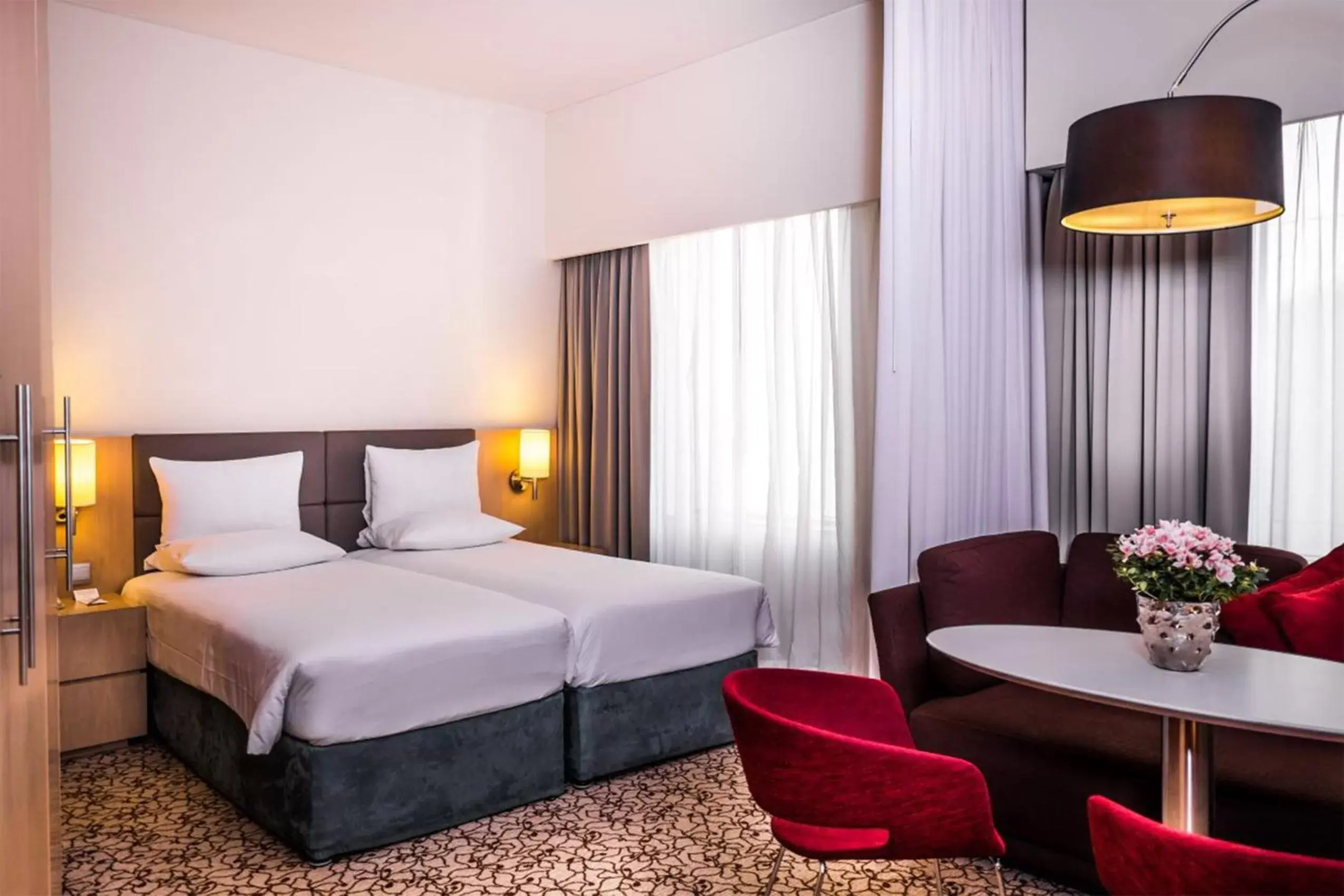 Twin Suite in Novotel Suites Mall Avenue Dubai Twin Suite in Novotel Suites Mall Avenue Dubai