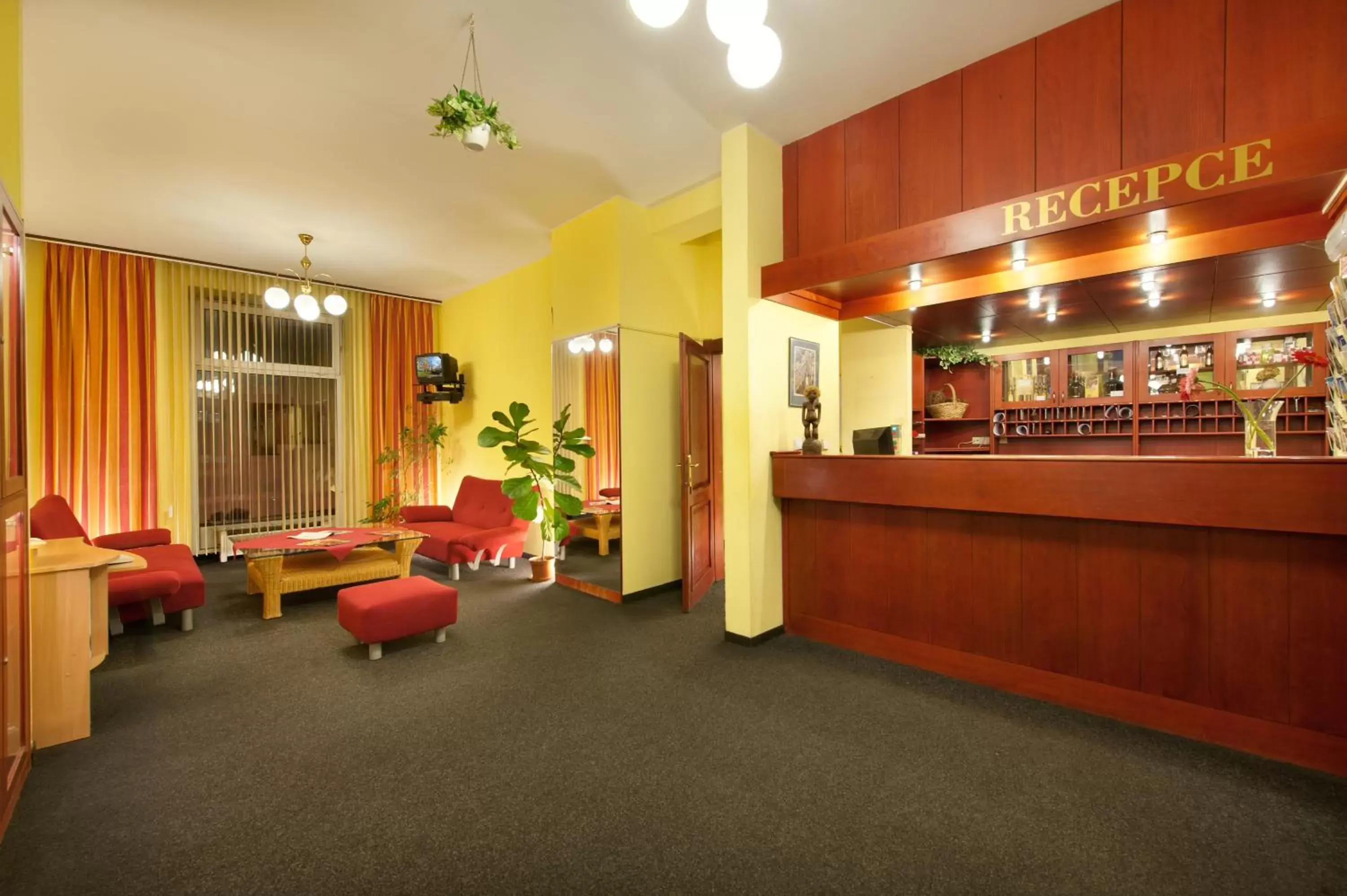 Lobby or reception in Hotel Henrietta