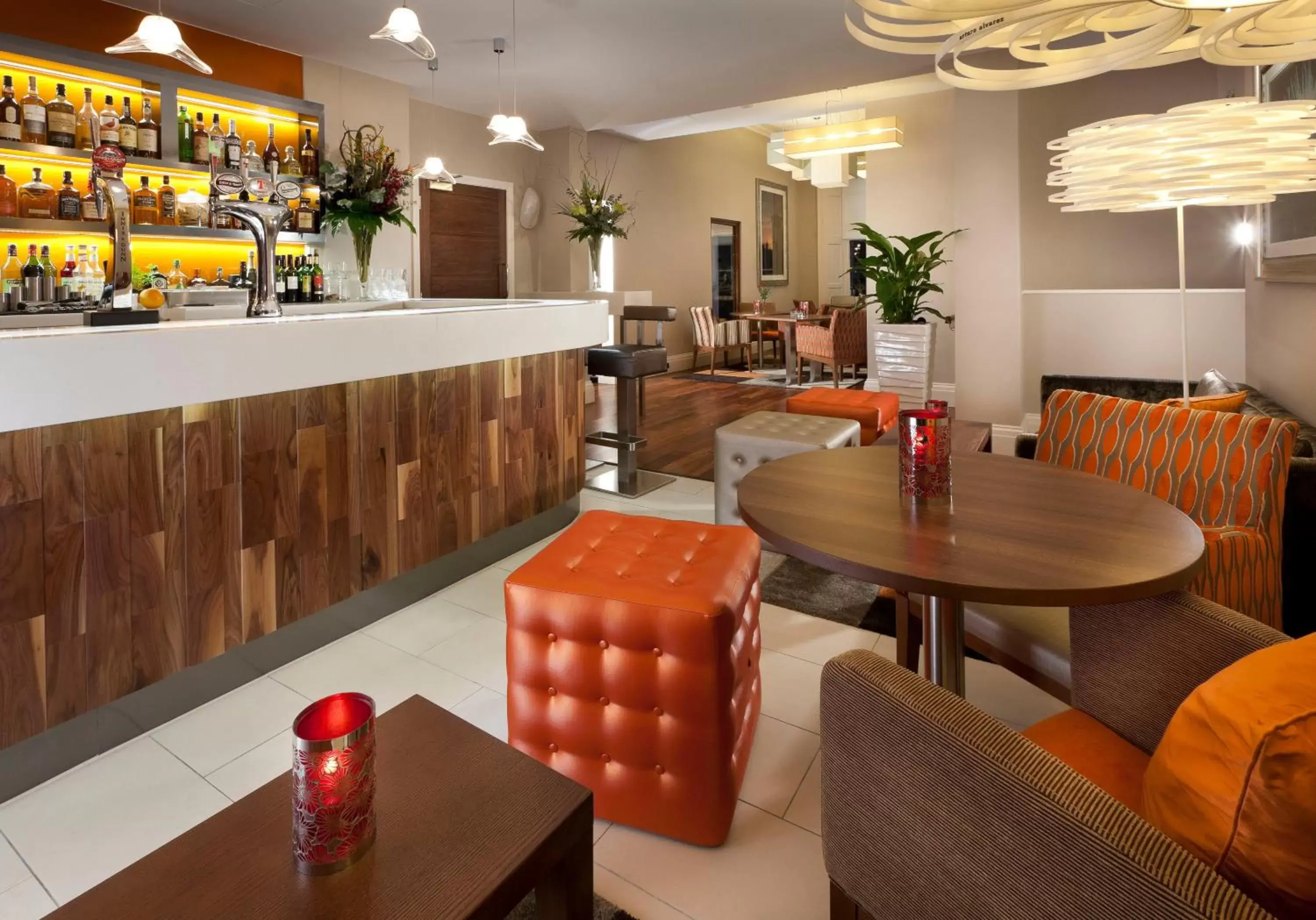 Lounge or bar in Hotel Indigo Edinburgh by IHG Lounge or bar in Hotel Indigo Edinburgh by IHG