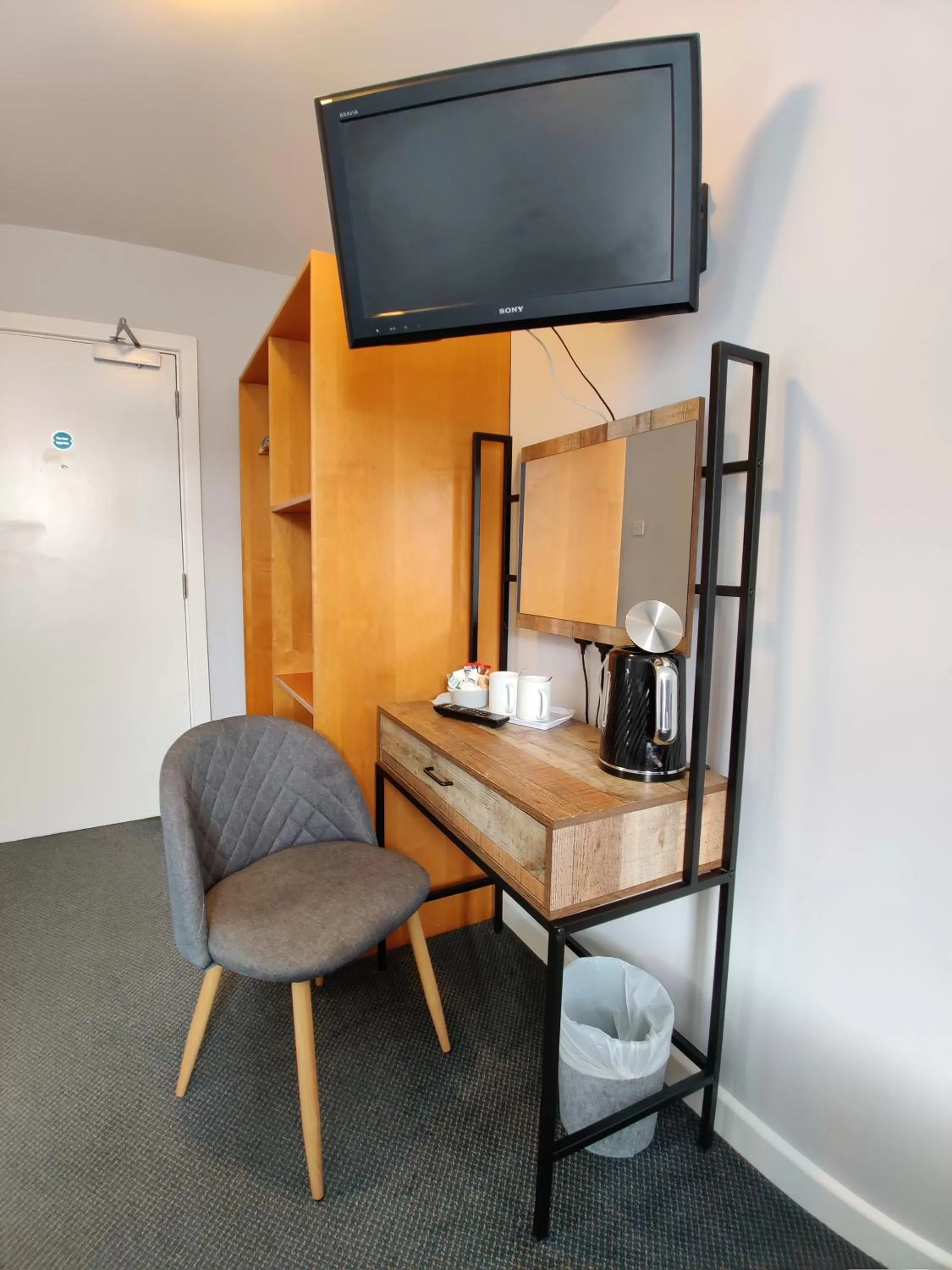 TV and multimedia in Woolpack Inn