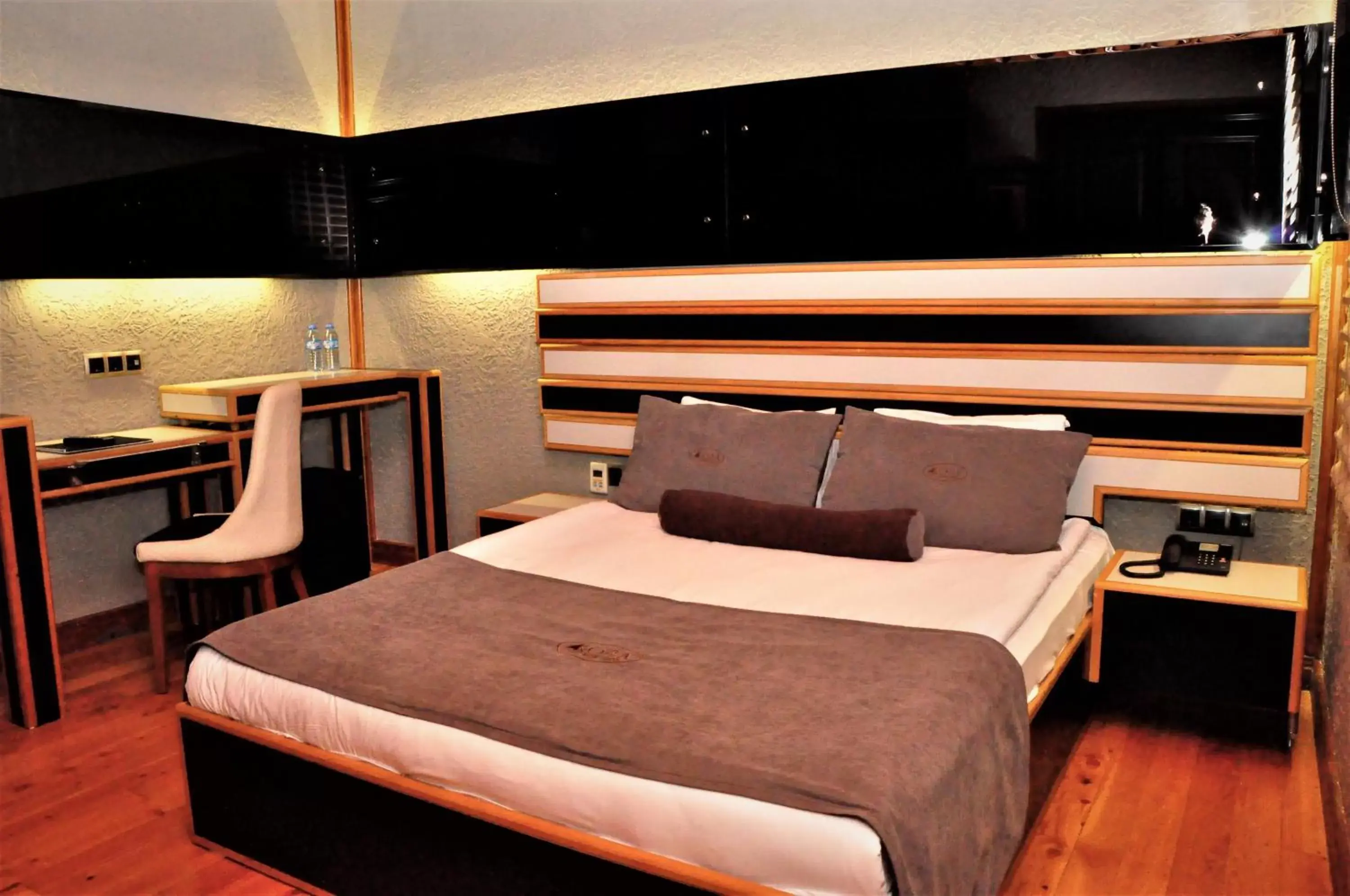 Photo of the whole room, Bed in Kosa boutique hotel