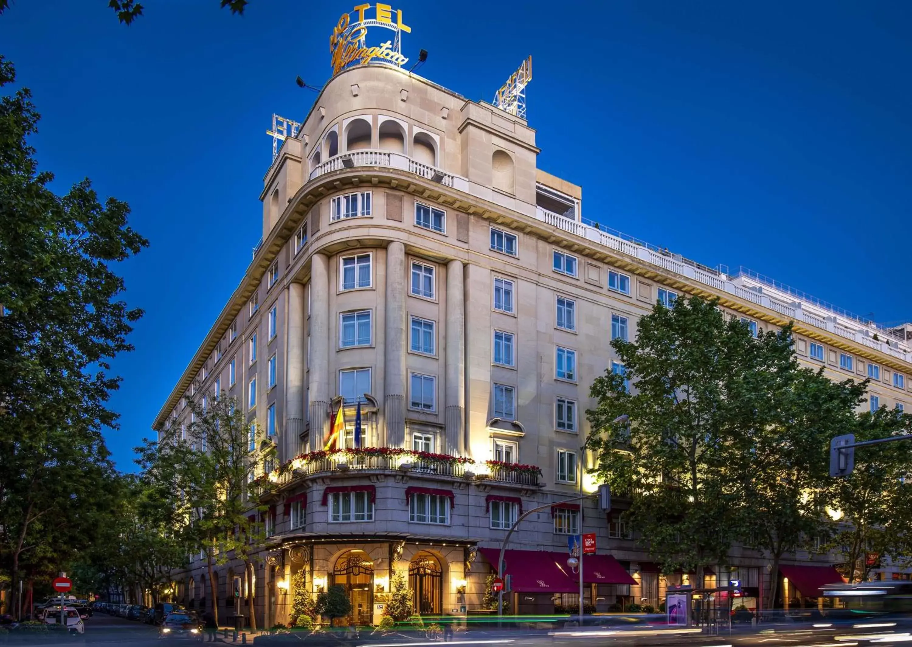 Property building in Wellington Hotel & Spa Madrid Property building in Wellington Hotel & Spa Madrid