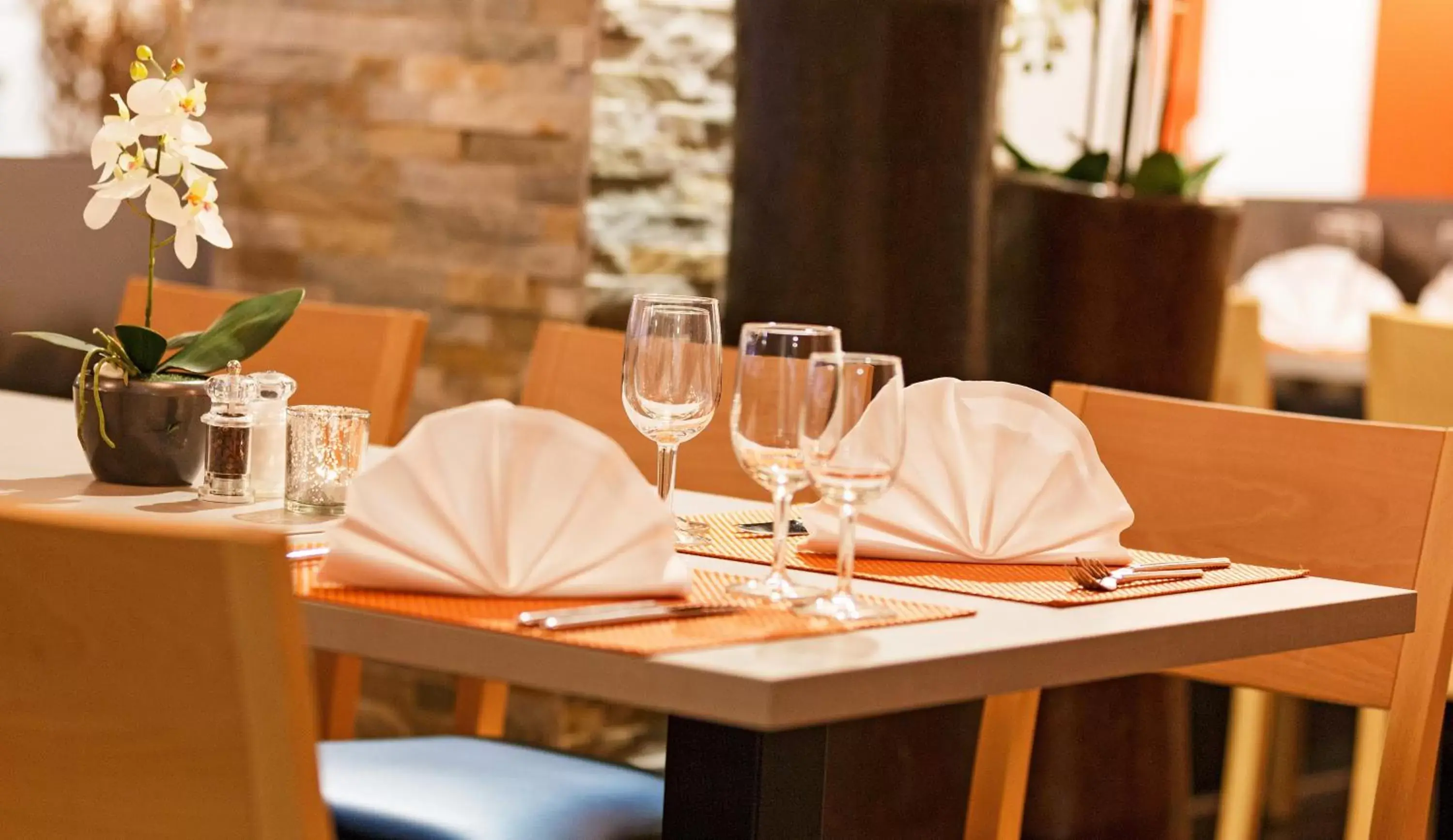 Restaurant/Places to Eat in Hotel Olten Swiss Quality